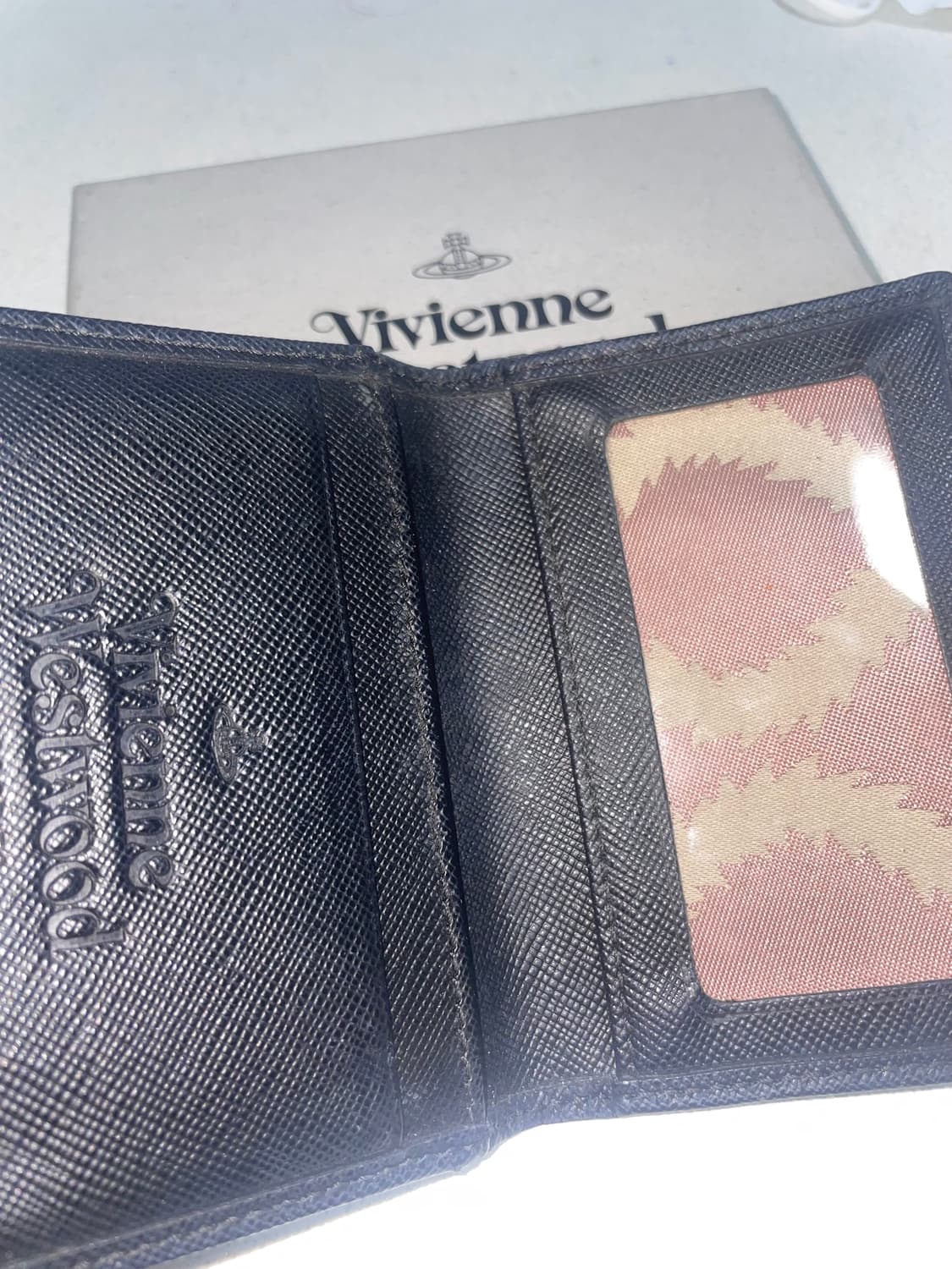 비비안웨스트우드 지갑 블랙 금장 상품이미지2