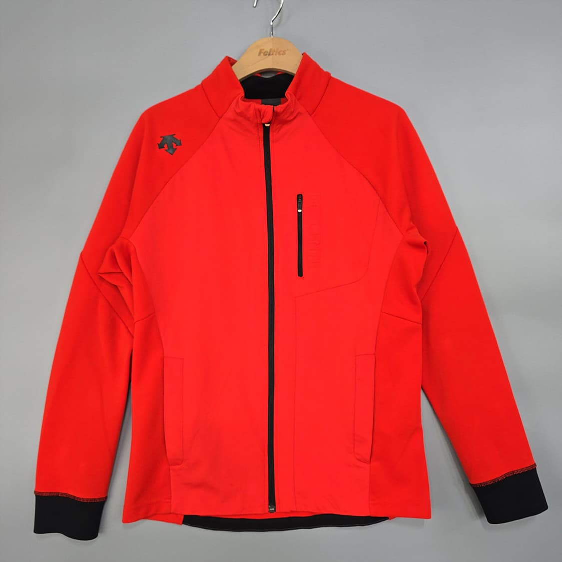 데상트(Descente) 소프트쉘 기능성 자켓 100 상품이미지1