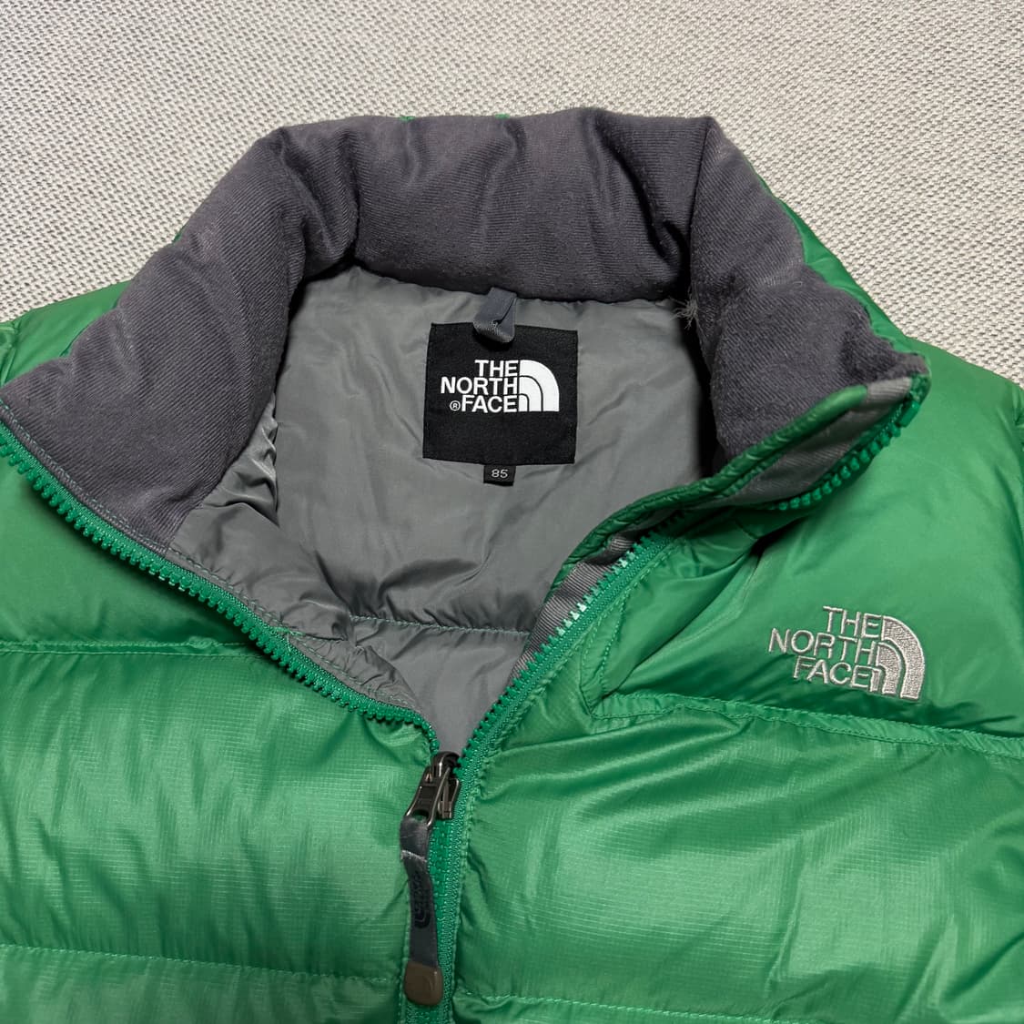 노스페이스 눕시 700 패딩 상품이미지2