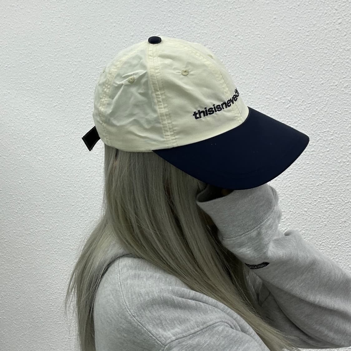 디스이즈네버댓 화이트배색 볼캡 상품이미지2