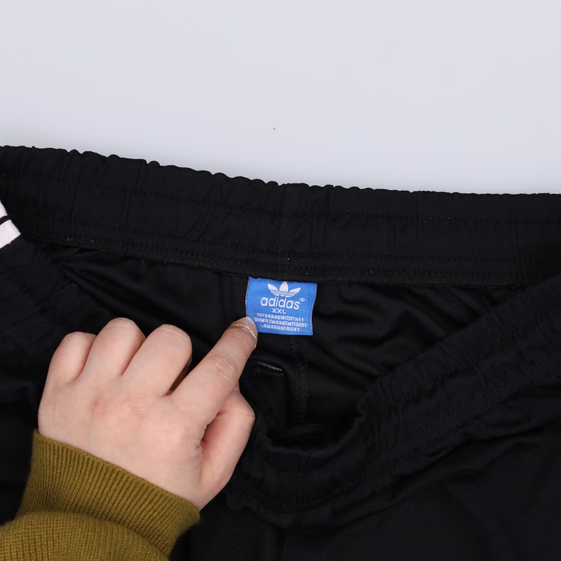 XXL 아디다스 에센셜 트레이닝 반바지 0227M 상품이미지4