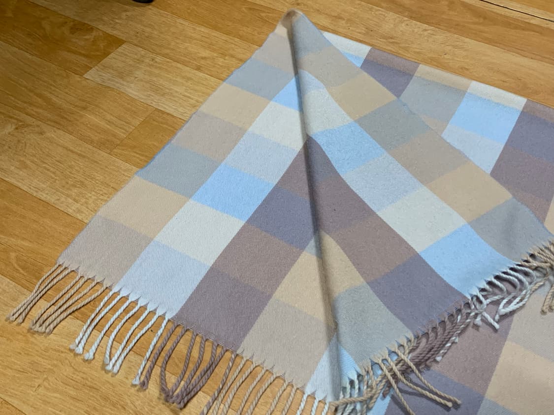 CELINE 셀린 블라종 로고 플레이 블랑킷(울) 상품이미지4