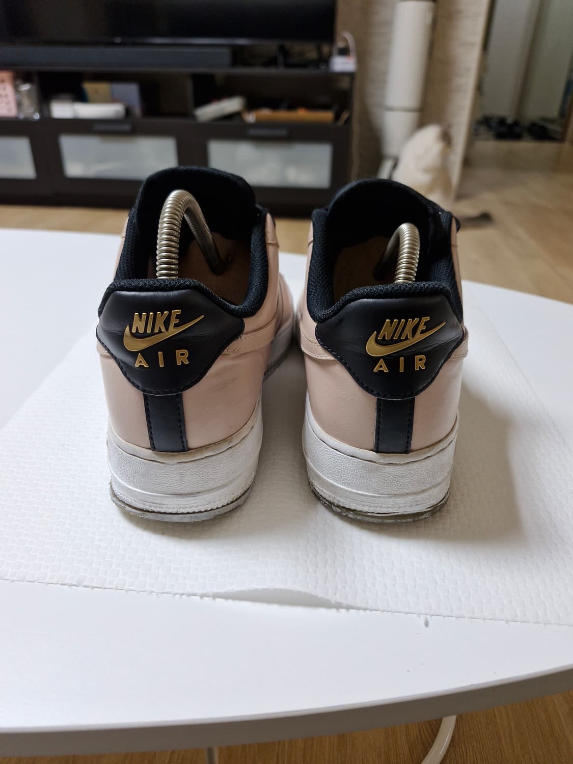 나이키 에어포스1 프리미엄 터치 오브 골드 270 상품이미지2