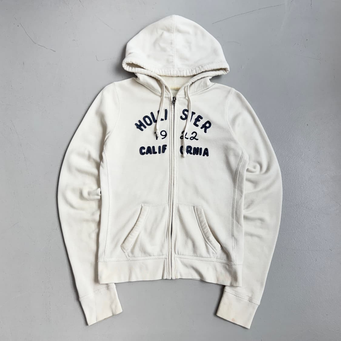 홀리스터 Y2K 딱붙 아치로고 후드집업 상품이미지2