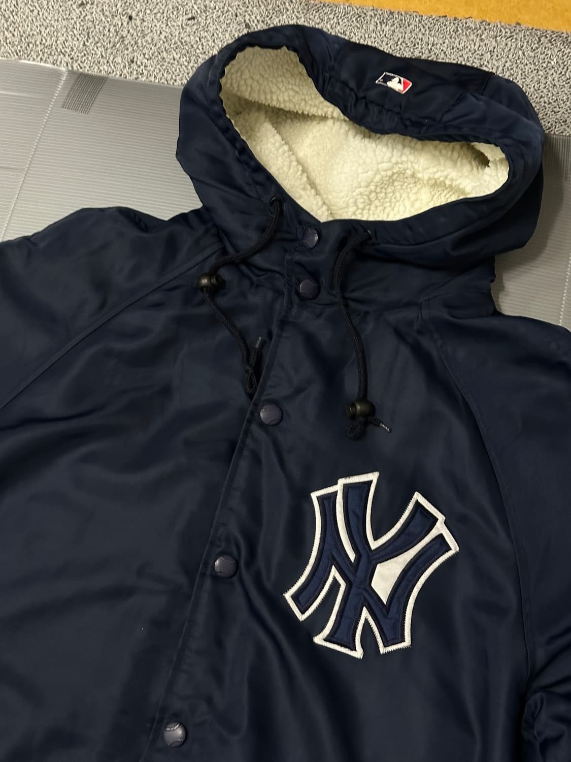 뉴욕양키스 빅로고 롱 파카 점퍼 돕바 자켓 네이비 100 상품이미지2