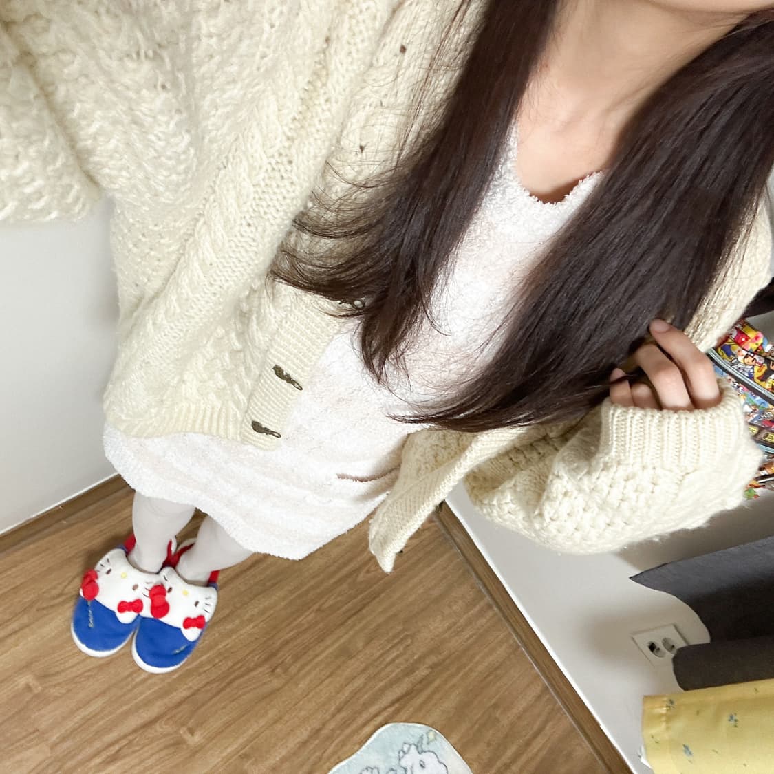 빈티지 노르딕 폼폼이 니트 가디건 히메갸루 라떼 아오이유우 모리걸 하구미 상품이미지1