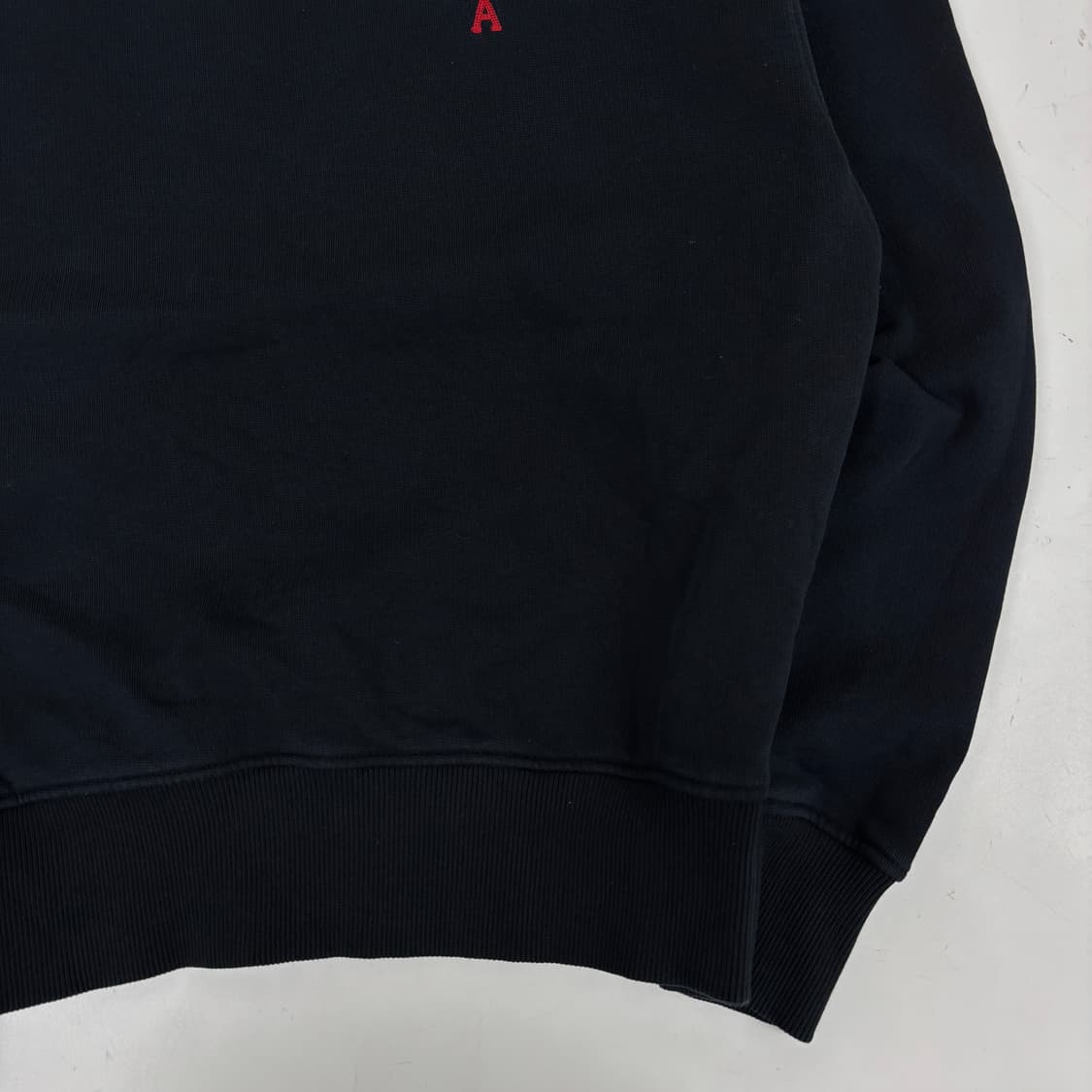 AMI 아미 스몰 하트 맨투맨 상품이미지6