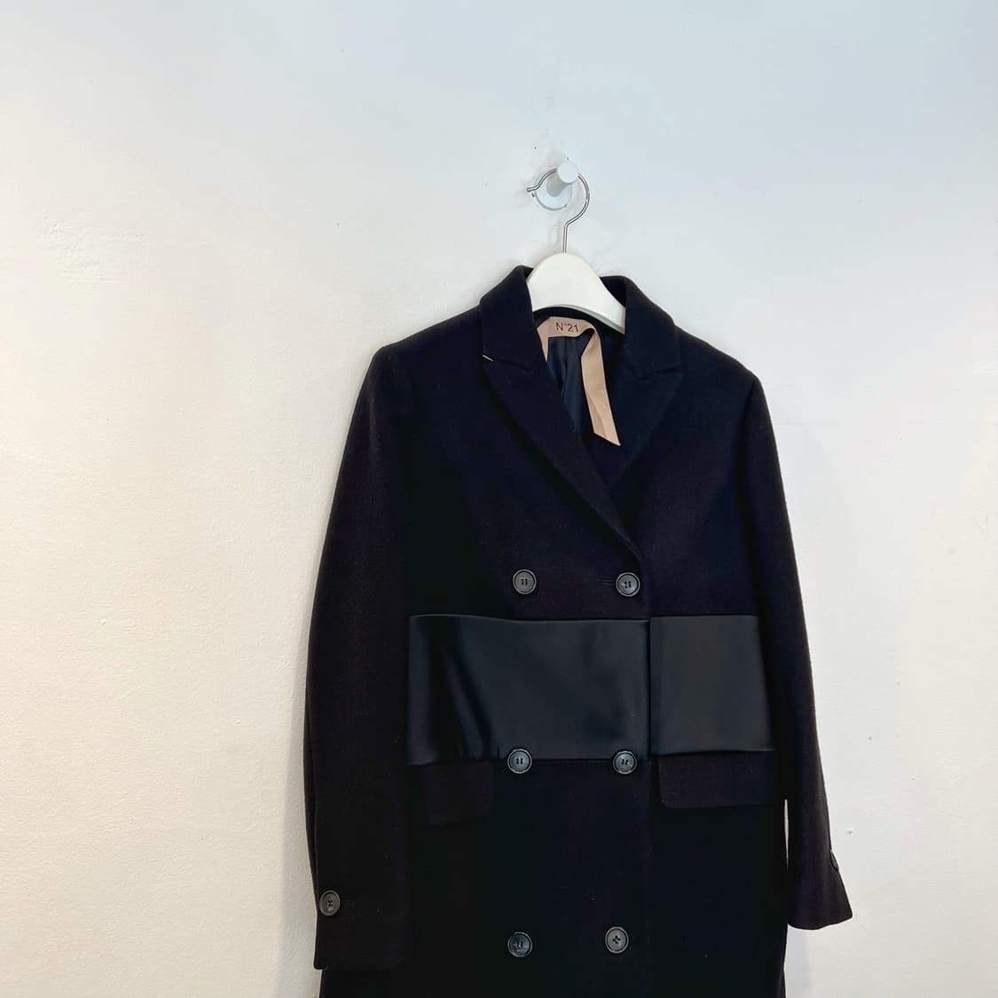 N21 블랙 울 코트 상품이미지2