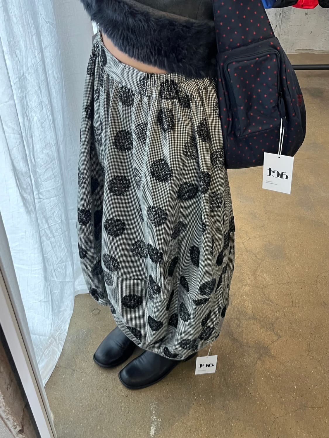 BANDOOR 벨벳 도트 벌룬 스커트 상품이미지8