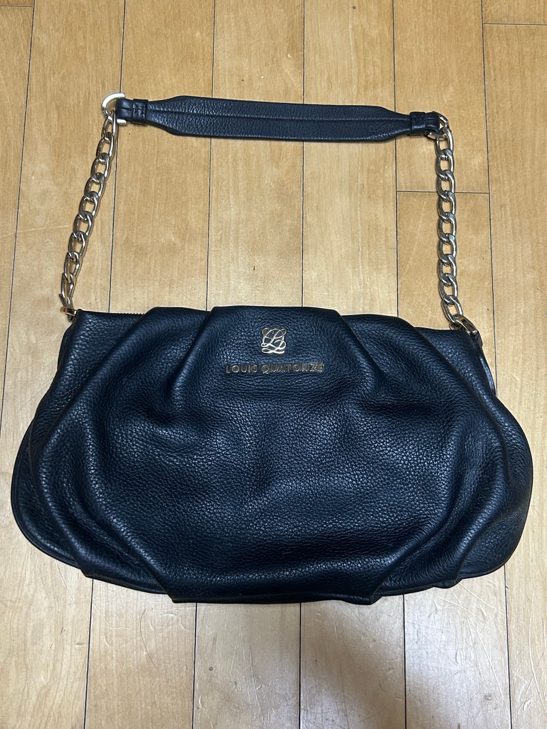 LOUIS QUATORZE 루이까또즈 가죽체인숄더백 상품이미지1