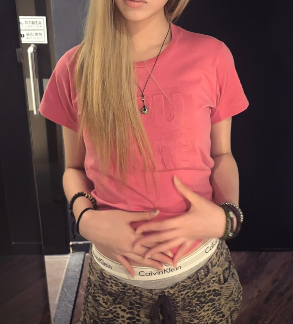 갸루 핫핑크 반팔  상품이미지3