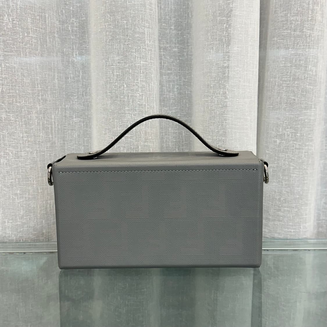 펜디 바게트 크로스백 상품이미지2