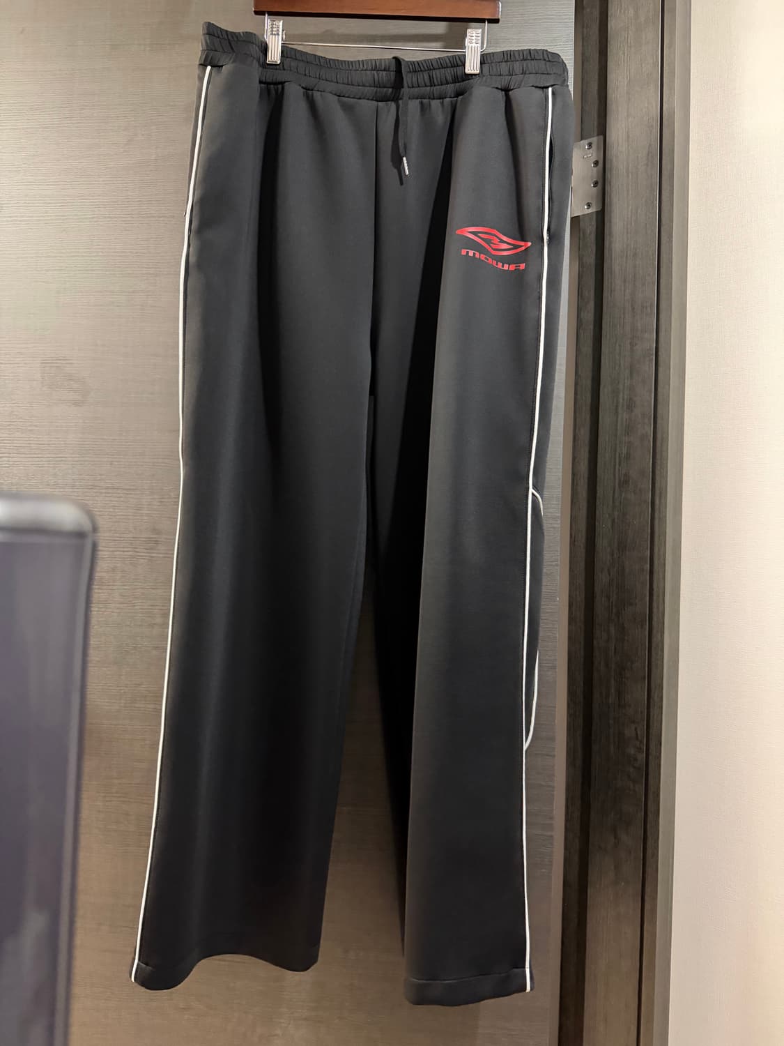 Mowalola 트레이닝 와이드 팬츠 상품이미지4