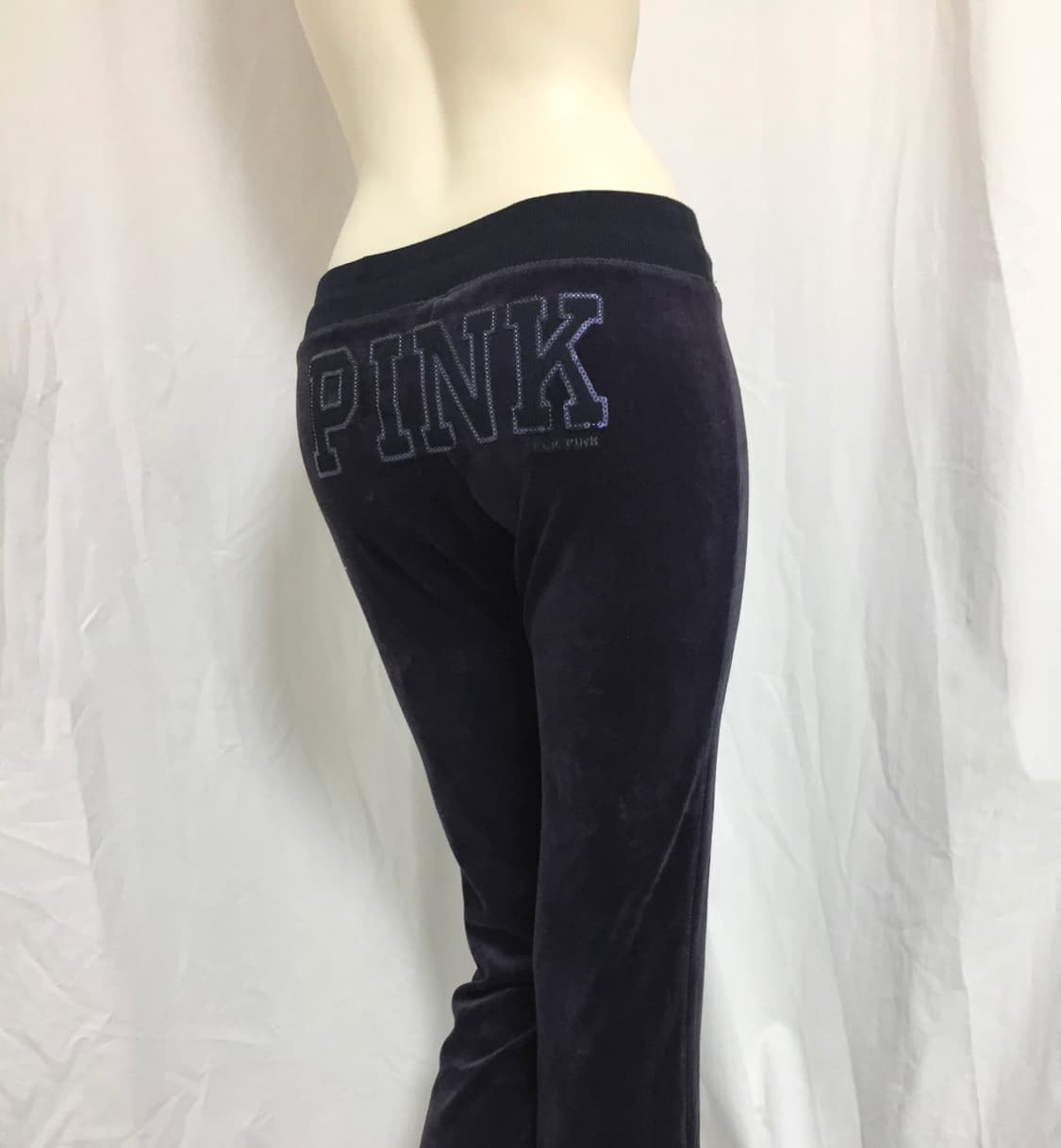 Navy Velvet  Pants  Sequin Patch Detail 상품이미지1