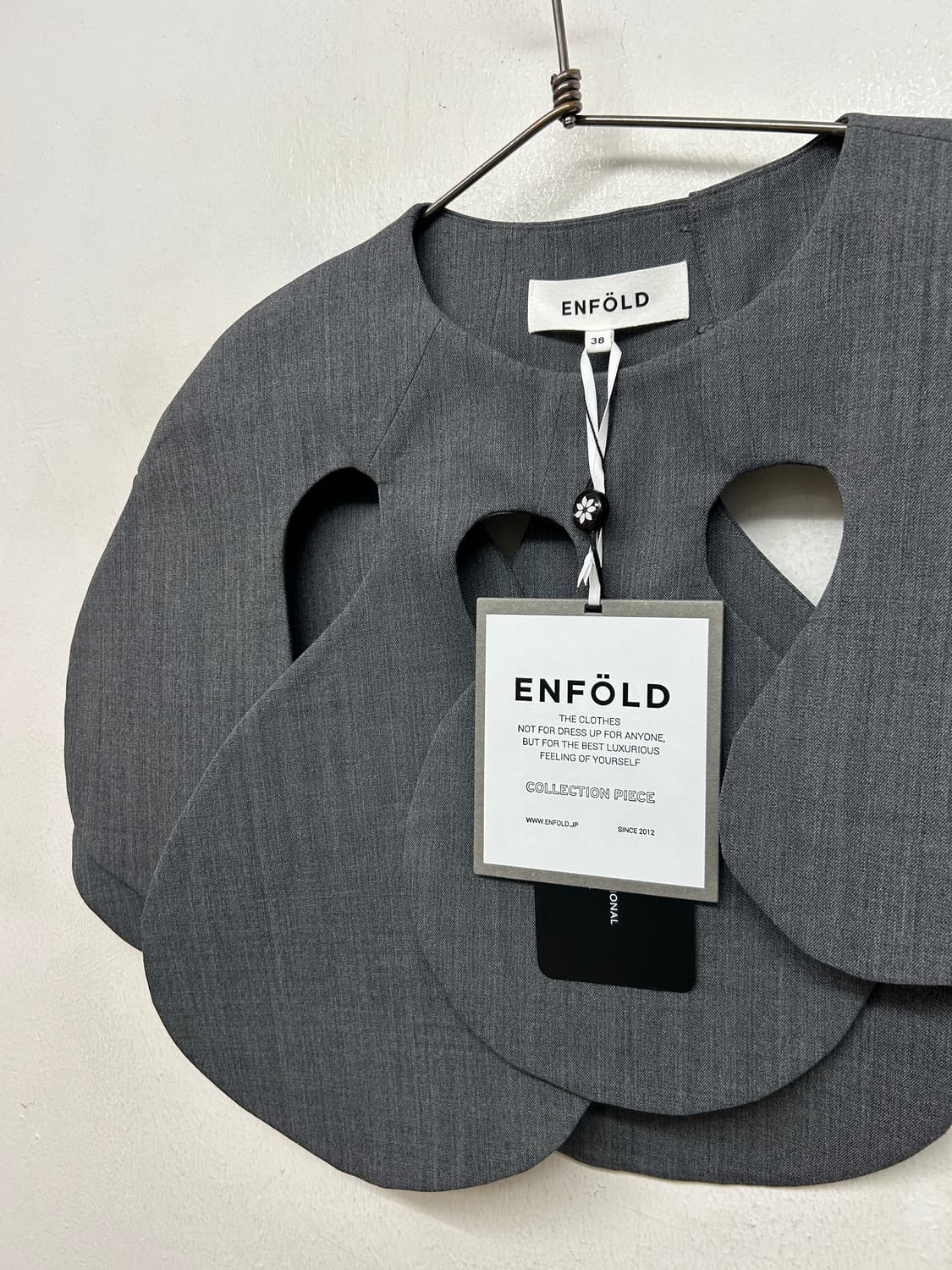 ENFOLD 앤폴드 그레이 케이프  상품이미지2