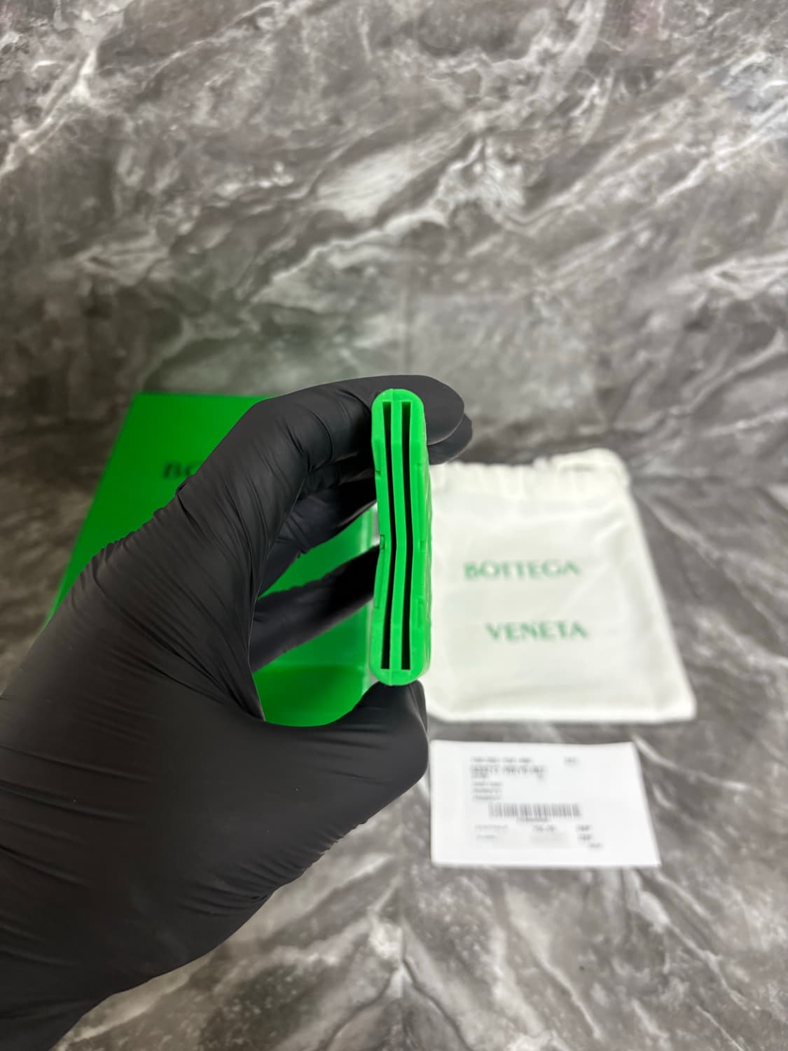 [새상품] 보테가베네타 실리콘 카드케이스 카드지갑 상품이미지2