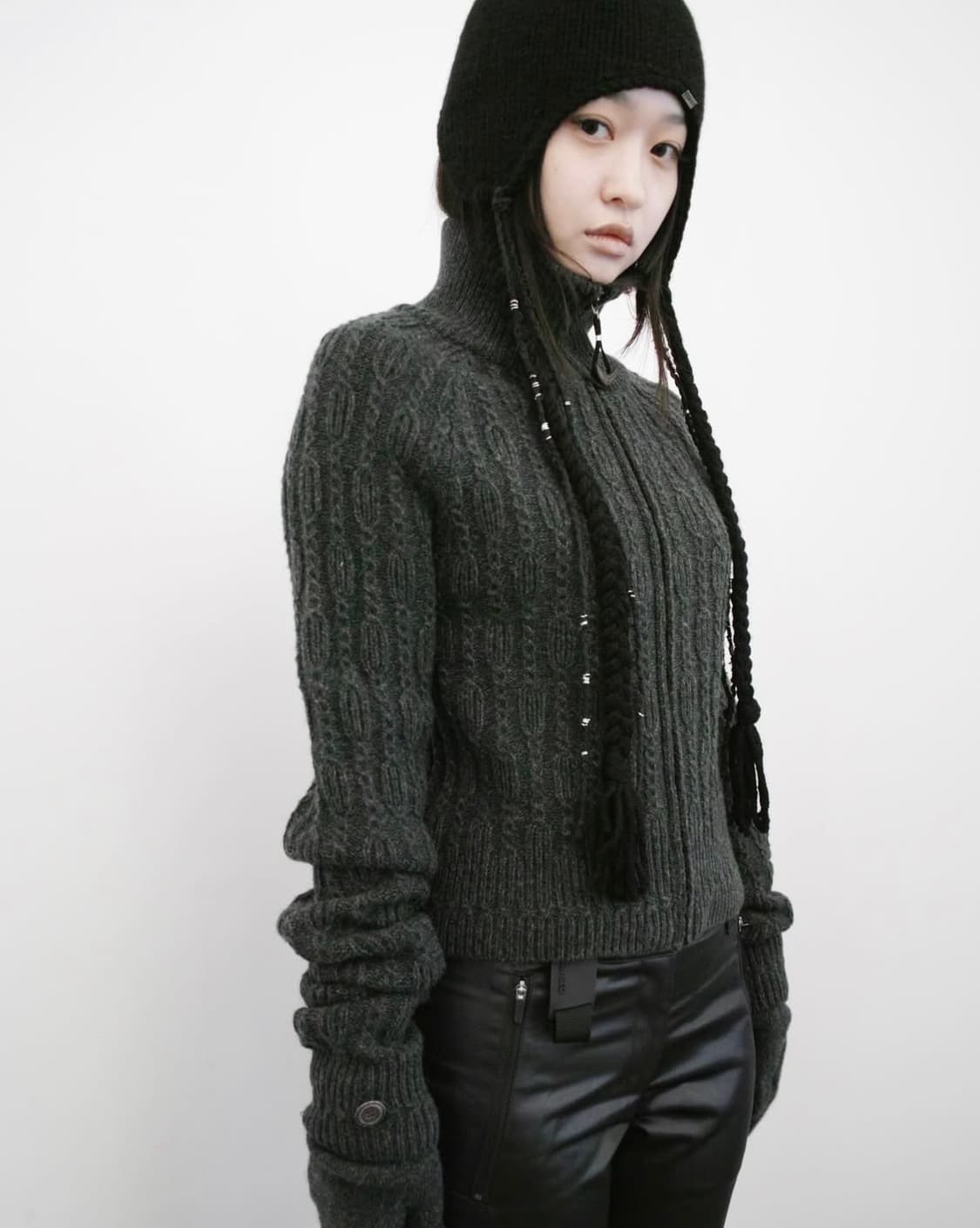 혜인서 크롭 니트 집업 상품이미지1