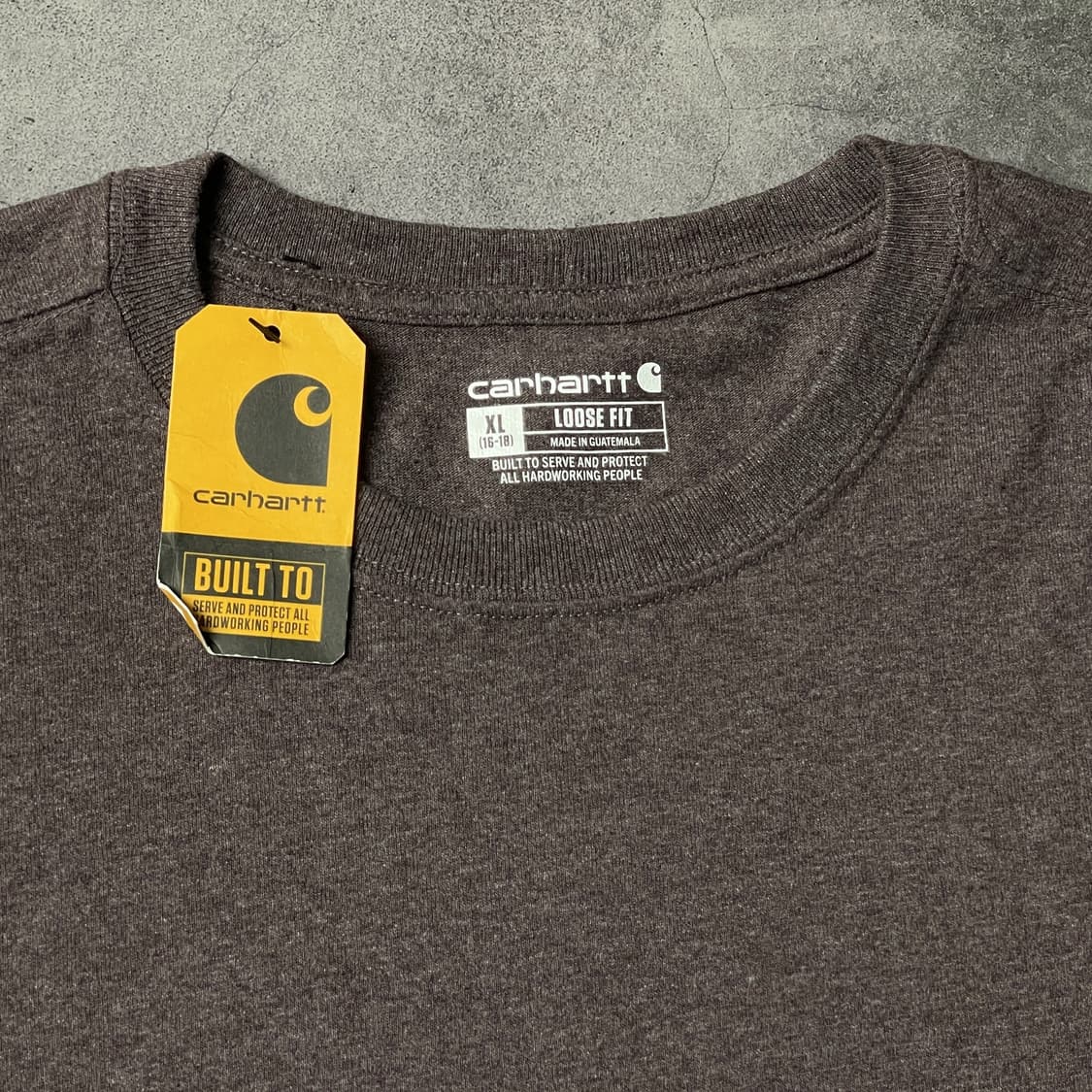 CARHARTT 칼하트 데드스탁 브라운 레터링 긴팔 티셔츠 A00973 상품이미지2
