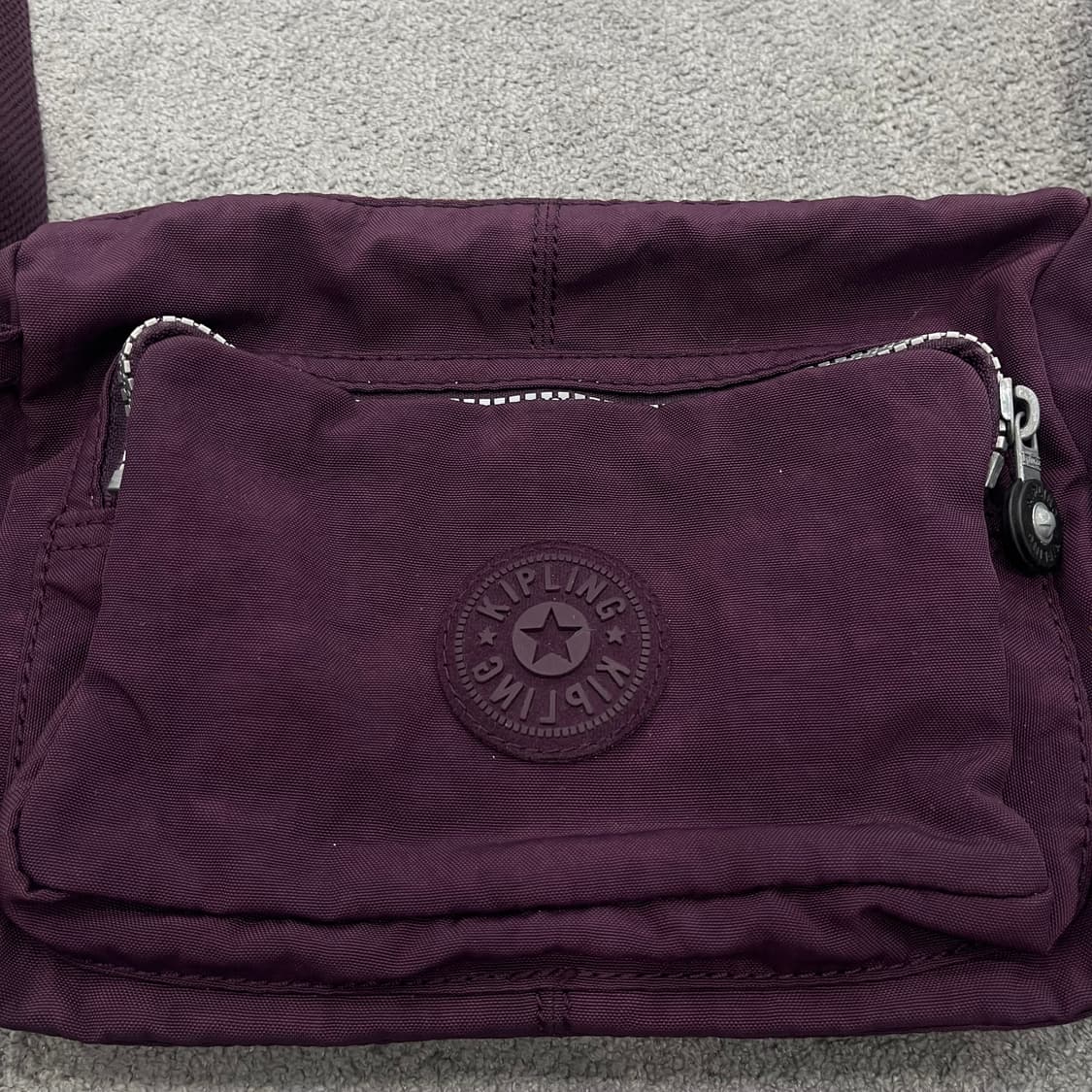 키플링 보라색 크로스백+키링 상품이미지3