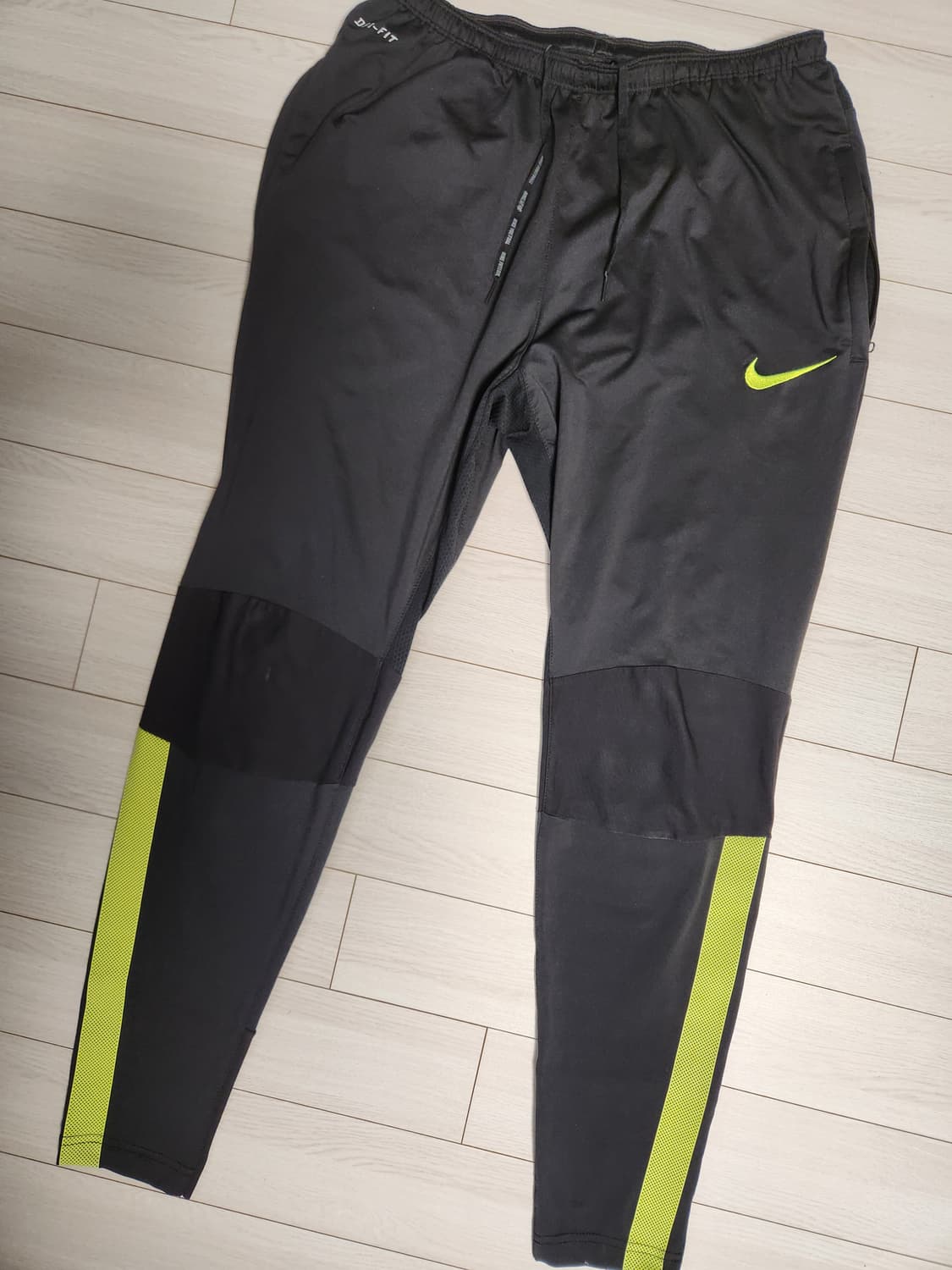 나이키 641117-010 셀렉트 스트라이크 테크 팬츠 풋살#축구#러닝용 상품이미지1