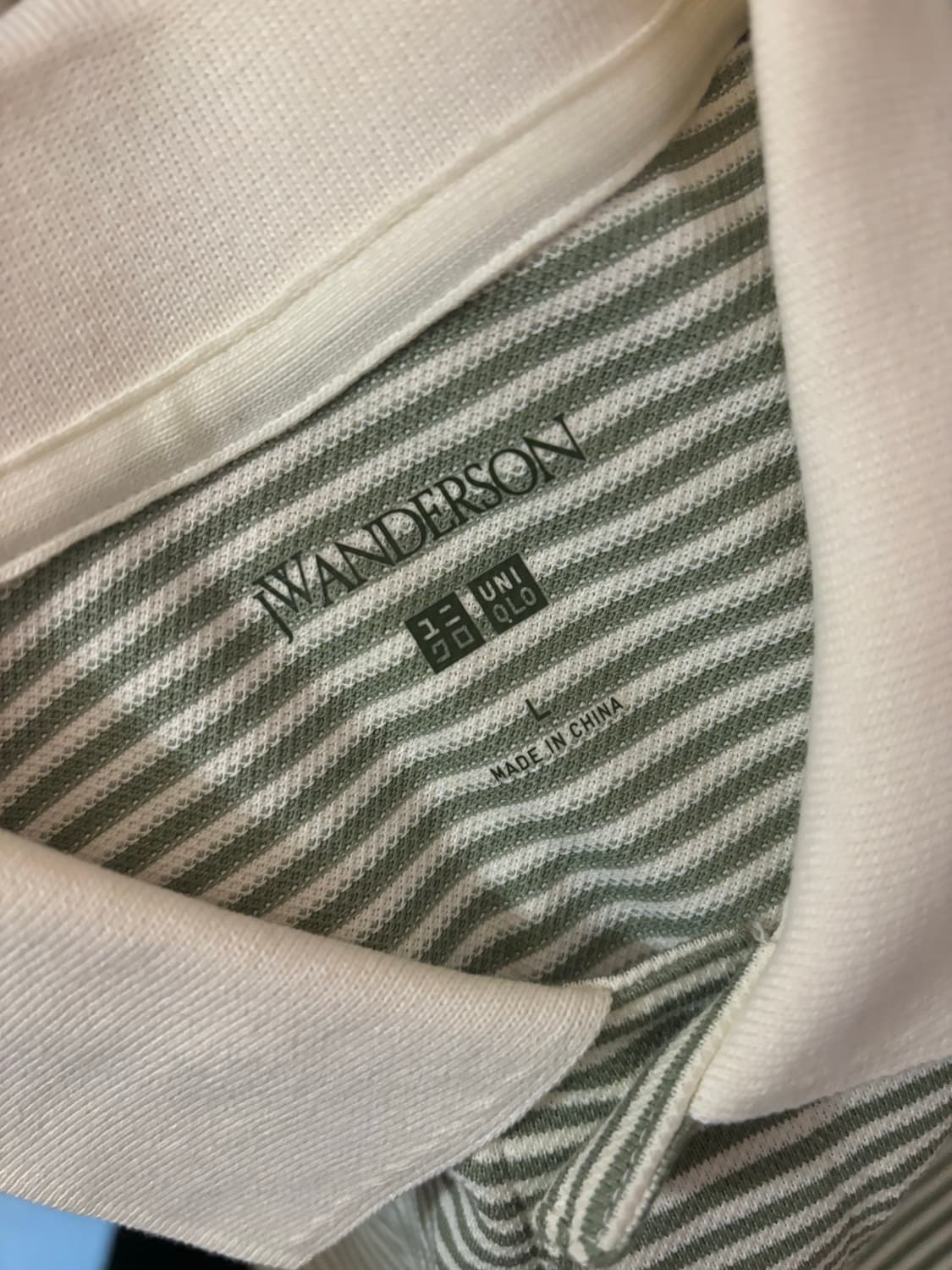 유니클로 JW앤더슨 드라이 피케 스트라이프 폴로셔츠(내로우) 사이즈: L 상품이미지3