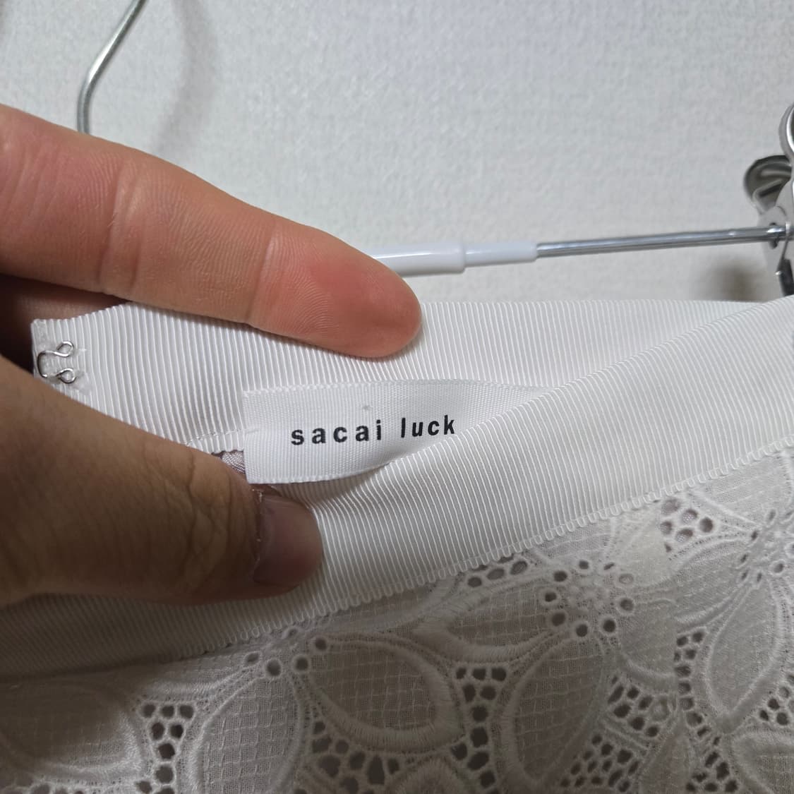 sacai luck 사카이 럭 코튼 레이스 미디 스커트 / 여성 스커트  상품이미지4