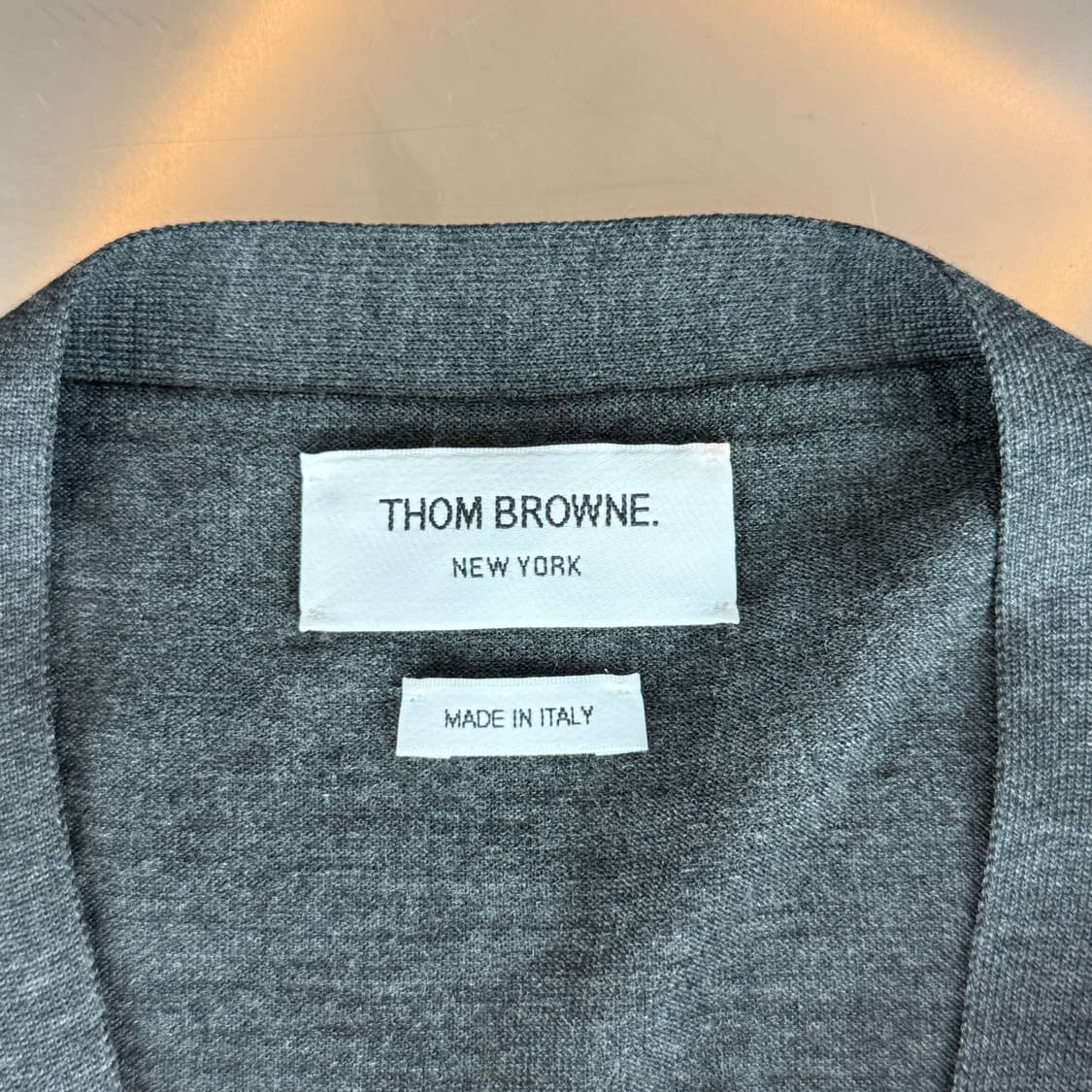 톰브라운 사선 완장 메리노 울 가디건 3사이즈 상품이미지4