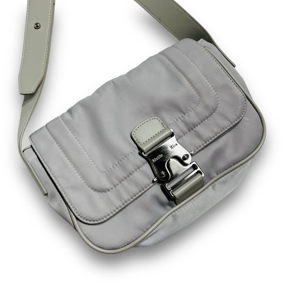 마뗑킴 미니 버클 백 라이트 그레이 숄더백 상품이미지3
