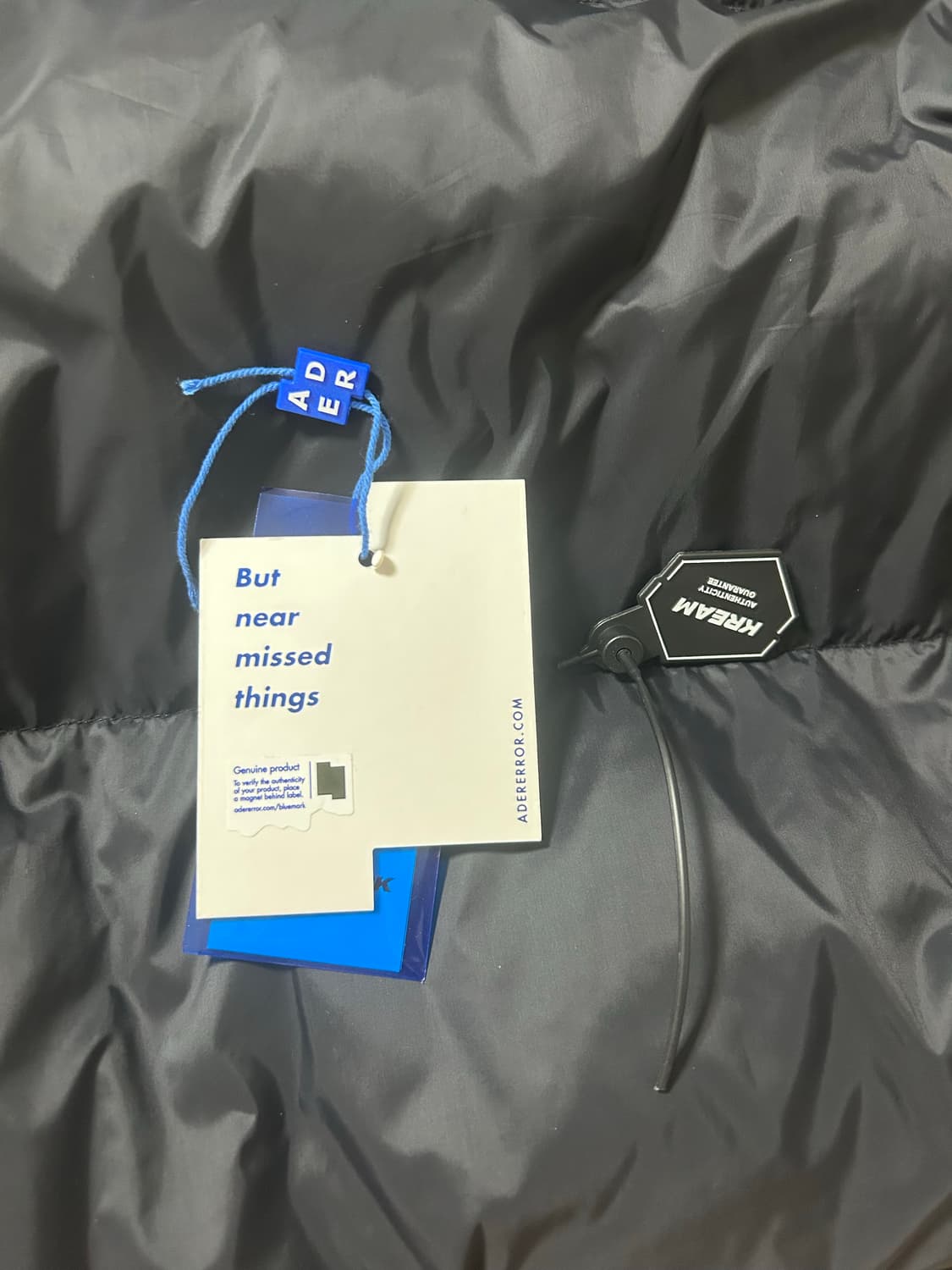 아더에러 시그니피컨트 TRS/BL 태그 퍼퍼 자켓 상품이미지7