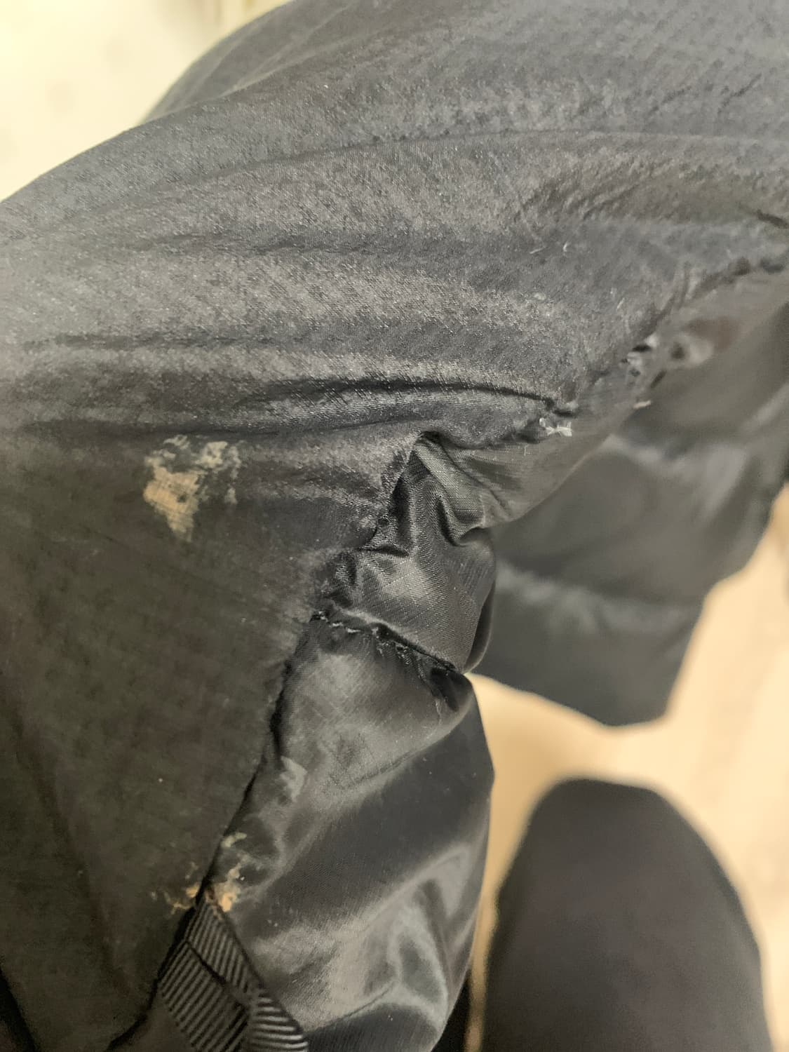 파타고니아 그레이드 7 패딩 L사이즈 판매합니다 상품이미지10