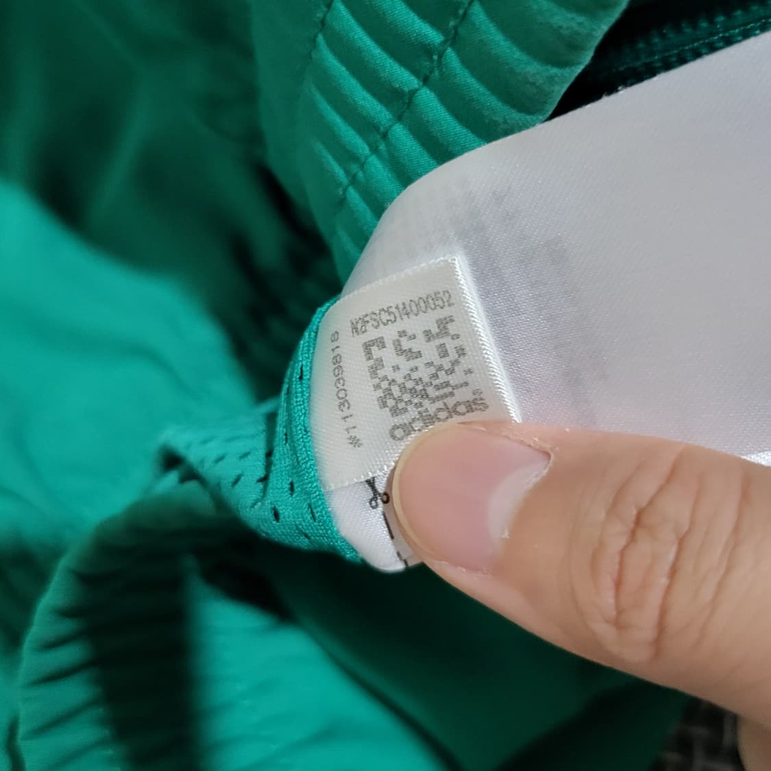 아디다스 이큅먼트 보스톤 트랙 자켓 (95) 상품이미지9