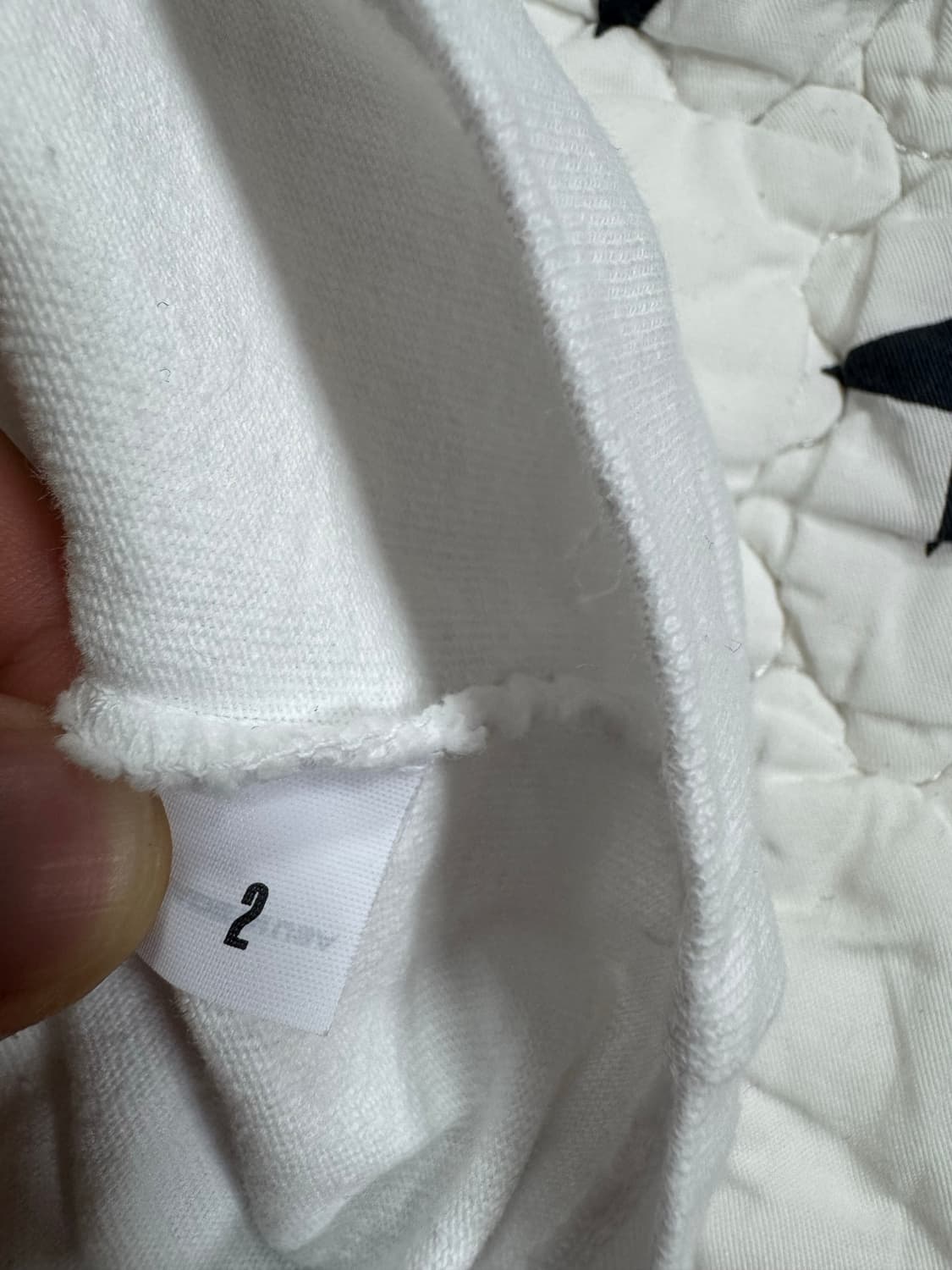 이지 닷컴발 불리 머천다이즈 롱슬리브 화이트 상품이미지3