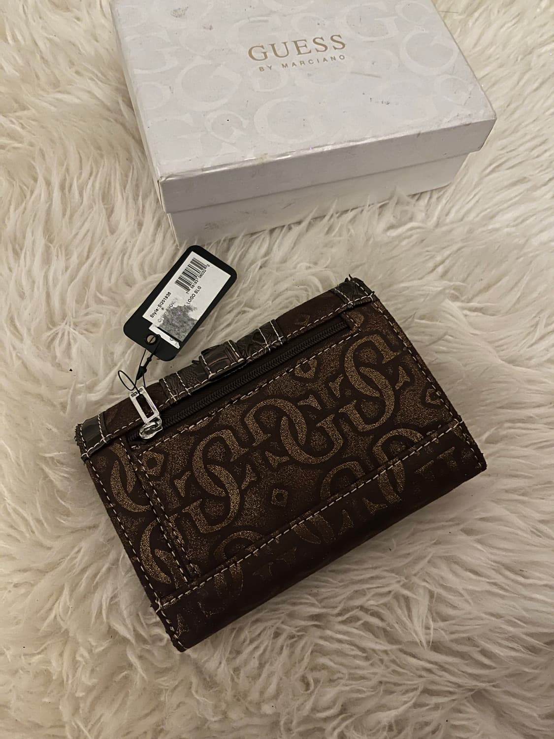 🎉BLACK FRIDAY🎉 Guess Brown Wallet 상품이미지2