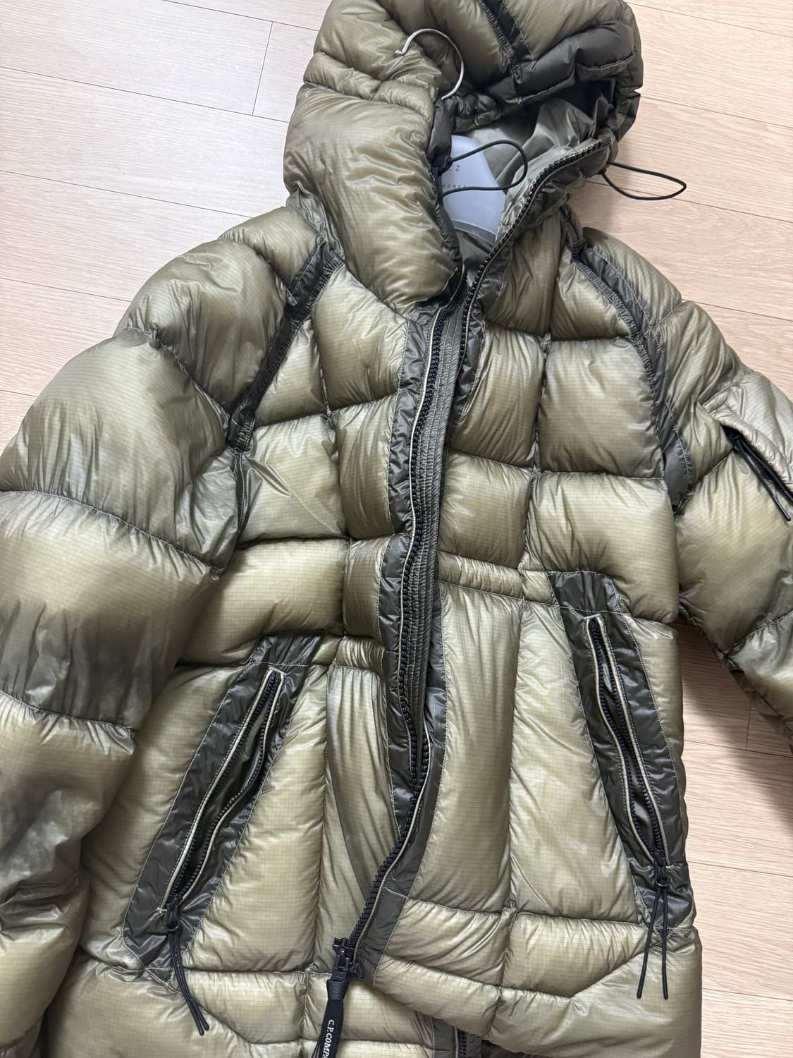 CP컴퍼니 DD쉘 패딩 자켓 M 상품이미지3