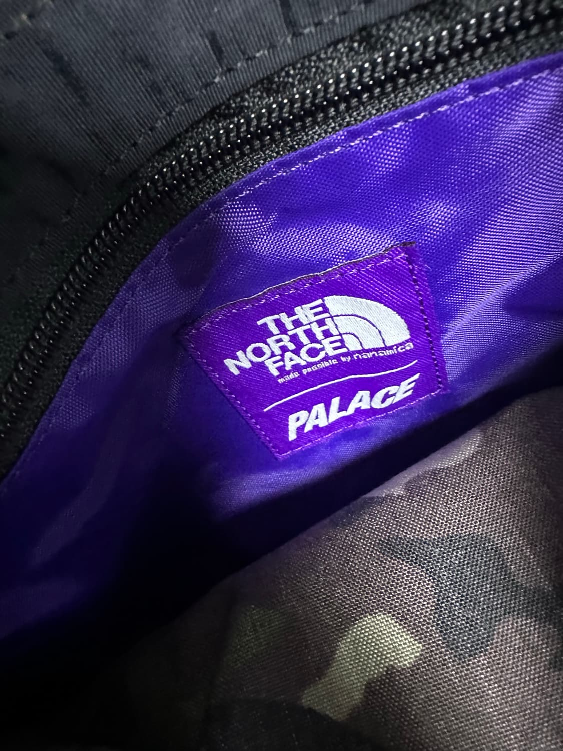 노스페이스 퍼플라벨 X 팔라스 콜라보 샤코슈 백 상품이미지2