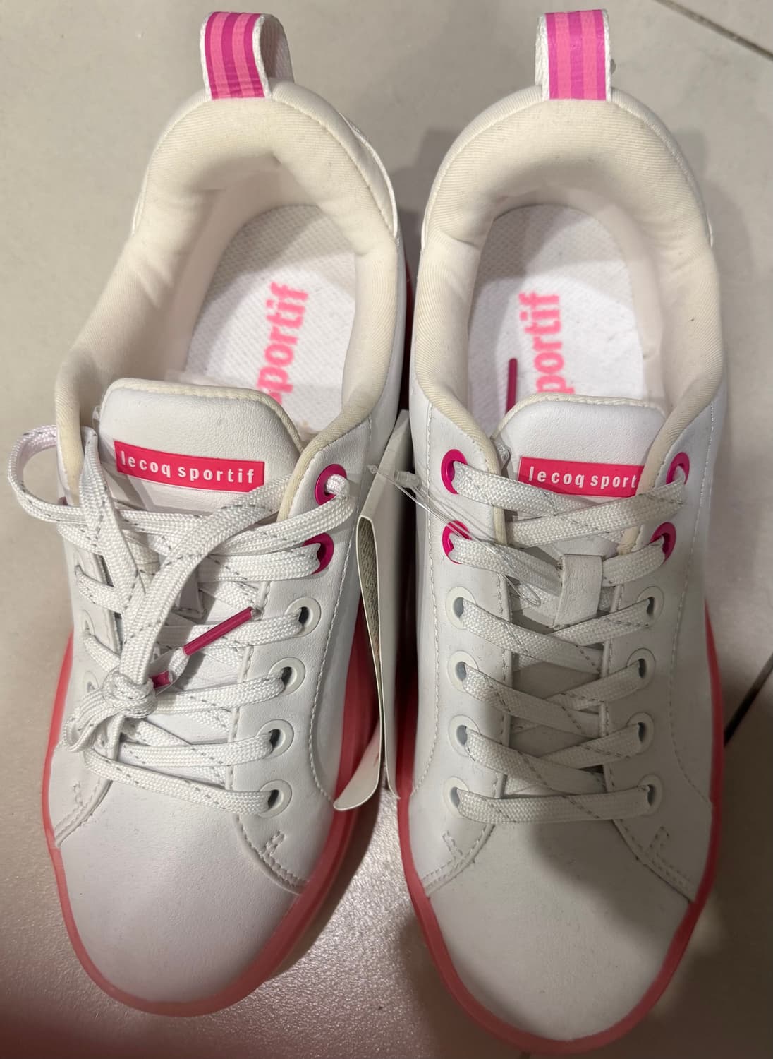 [새상품] 르꼬끄 이브 235 운동화 상품이미지3