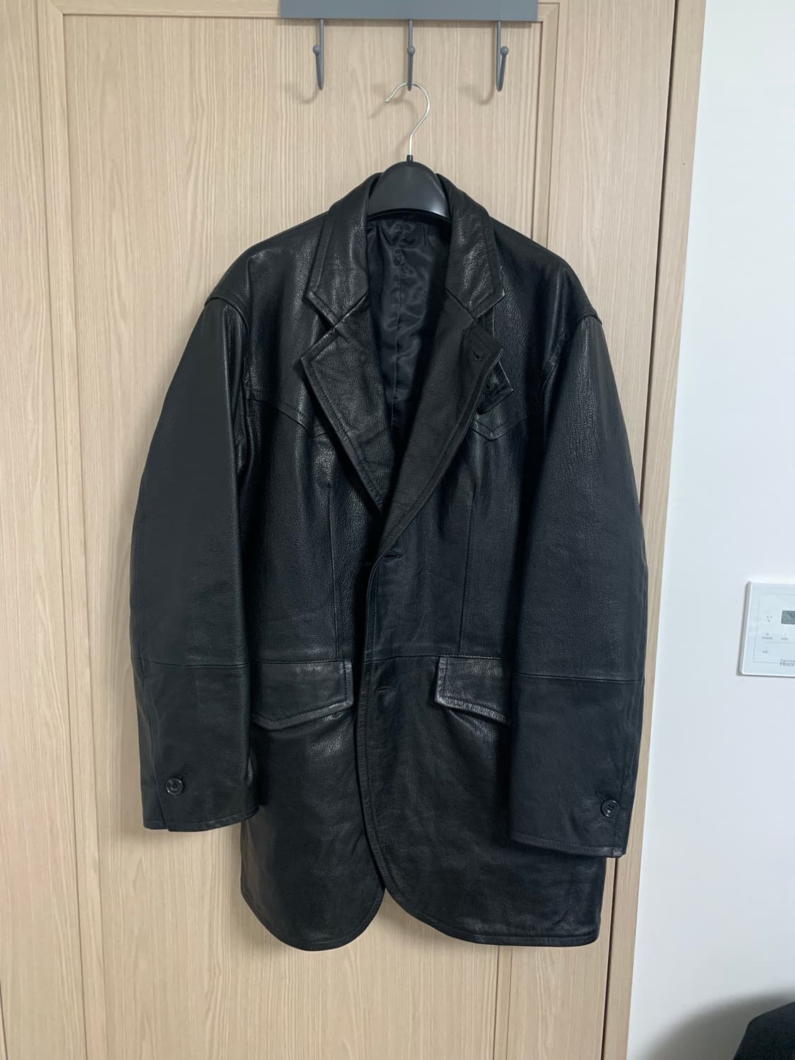 Ccu 레더 코트 상품이미지1