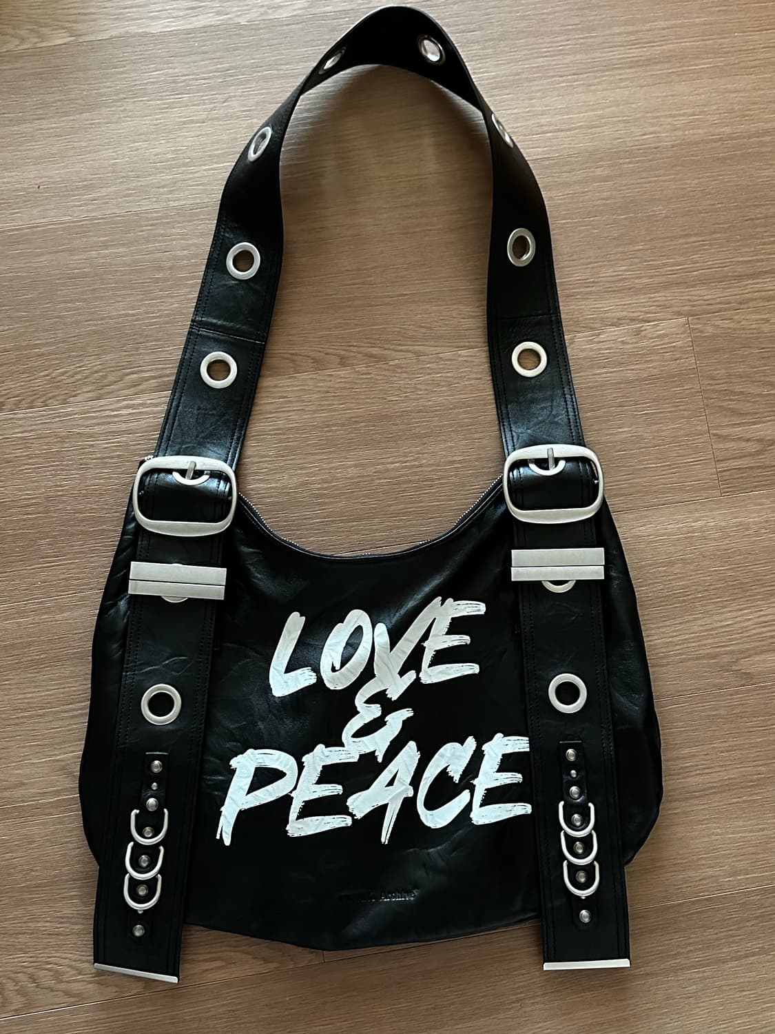 베이컨트아카이브 벨라백 상품이미지1