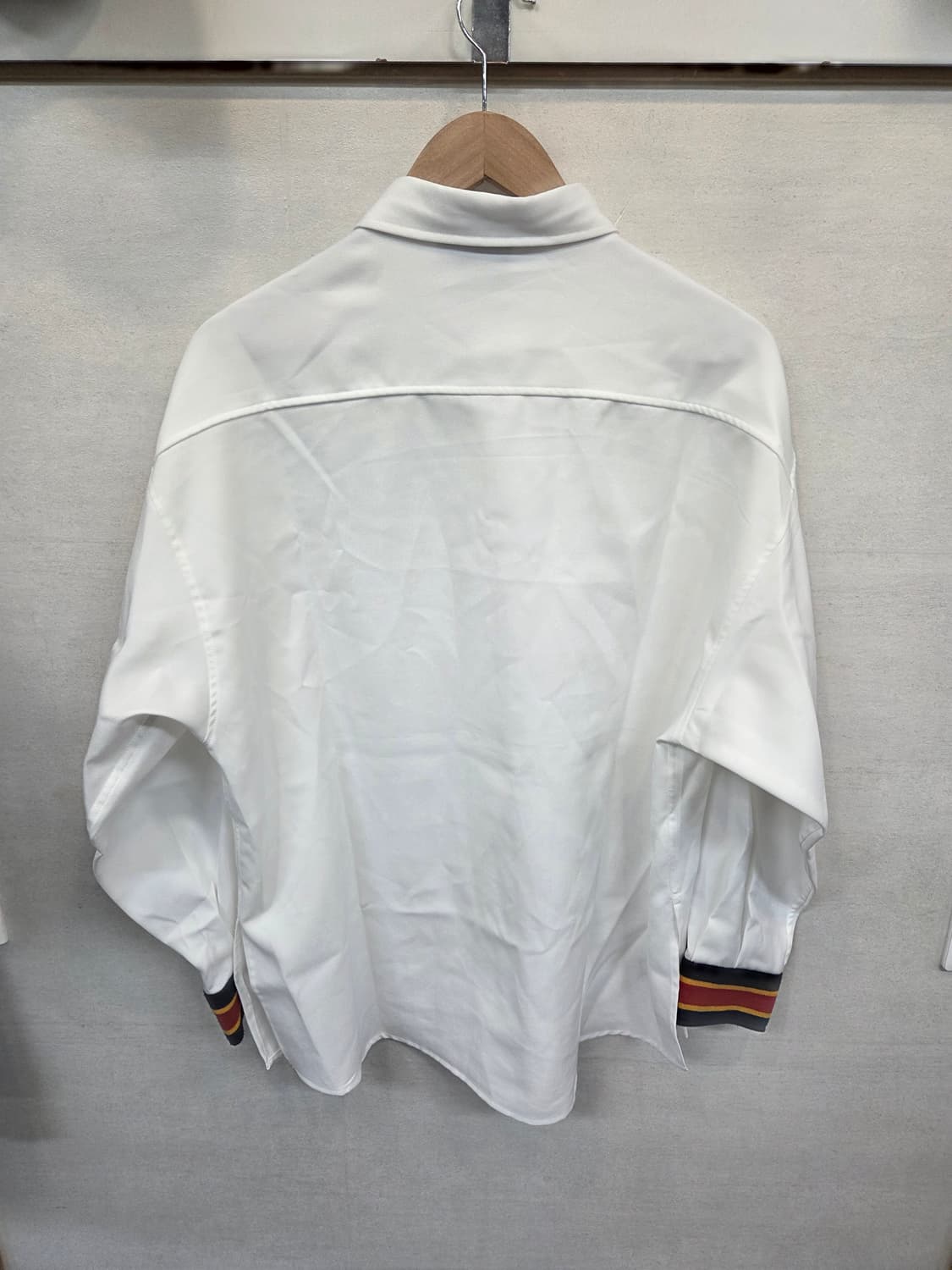 로맨틱크라운 스트라이프 커프스 셔츠긴팔 s 오버핏  상품이미지2