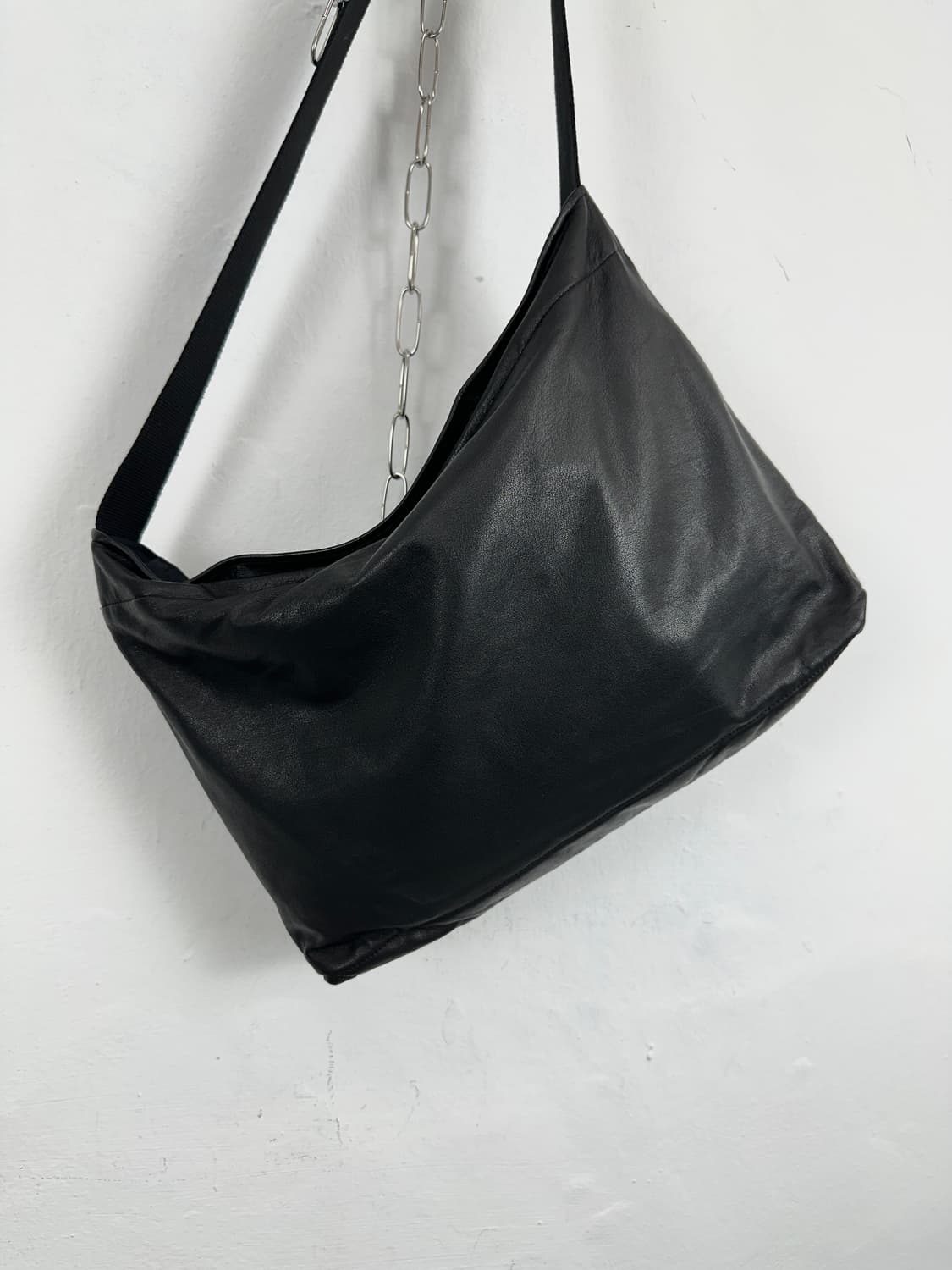 Yohji Yamamoto Cow Leather Logo Shoulder 상품이미지6