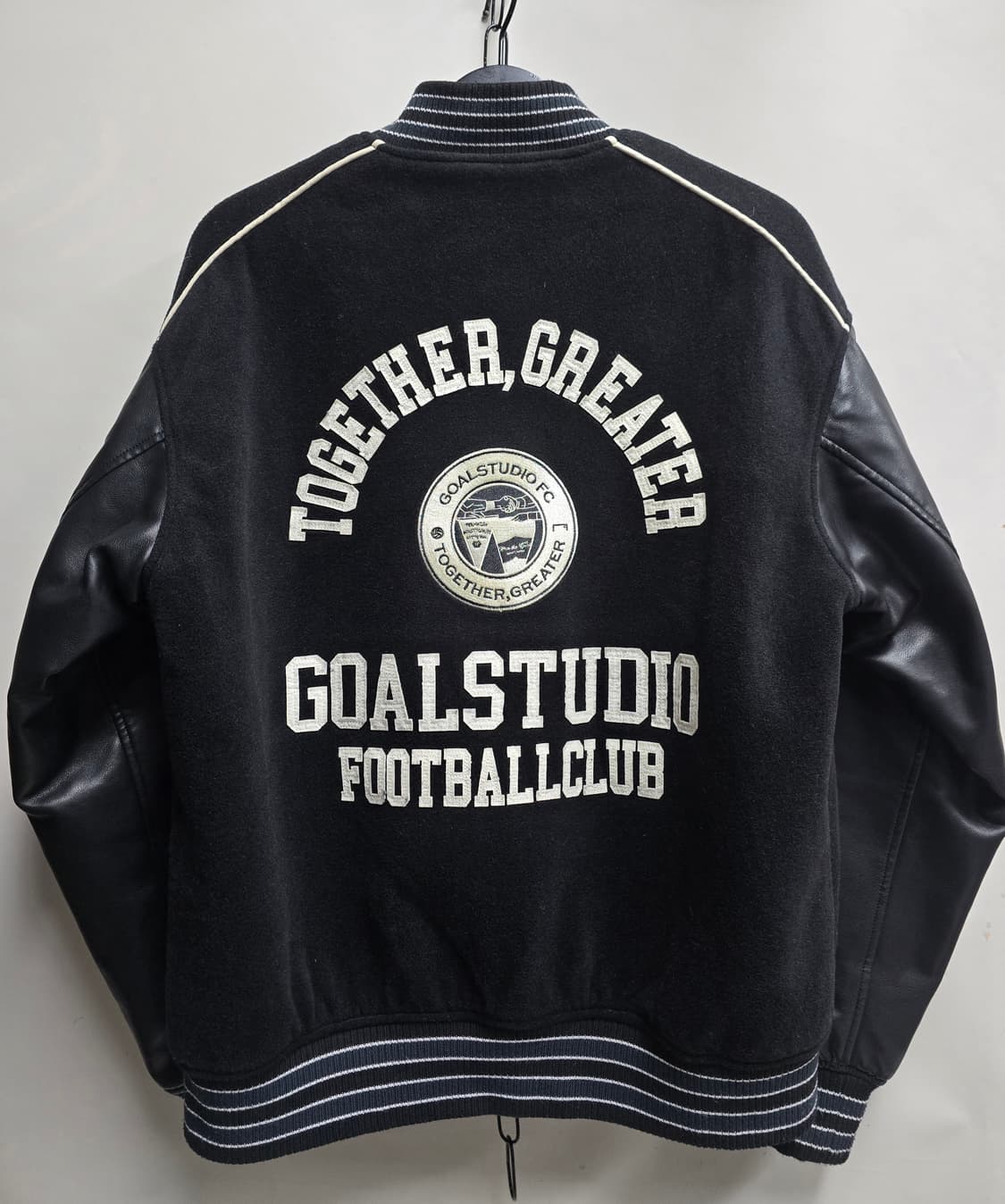 골스튜디오 fc바시티 스타디움 패딩자켓 L 상품이미지4