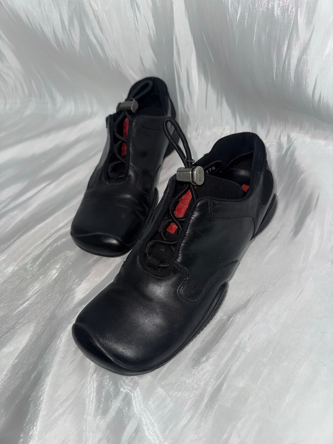 Prada  SS99 Alien Toe Web Trainers 상품이미지2
