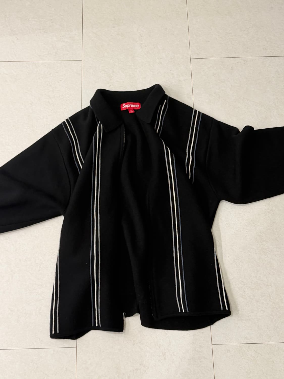 Supreme 니트 가디건 상품이미지1