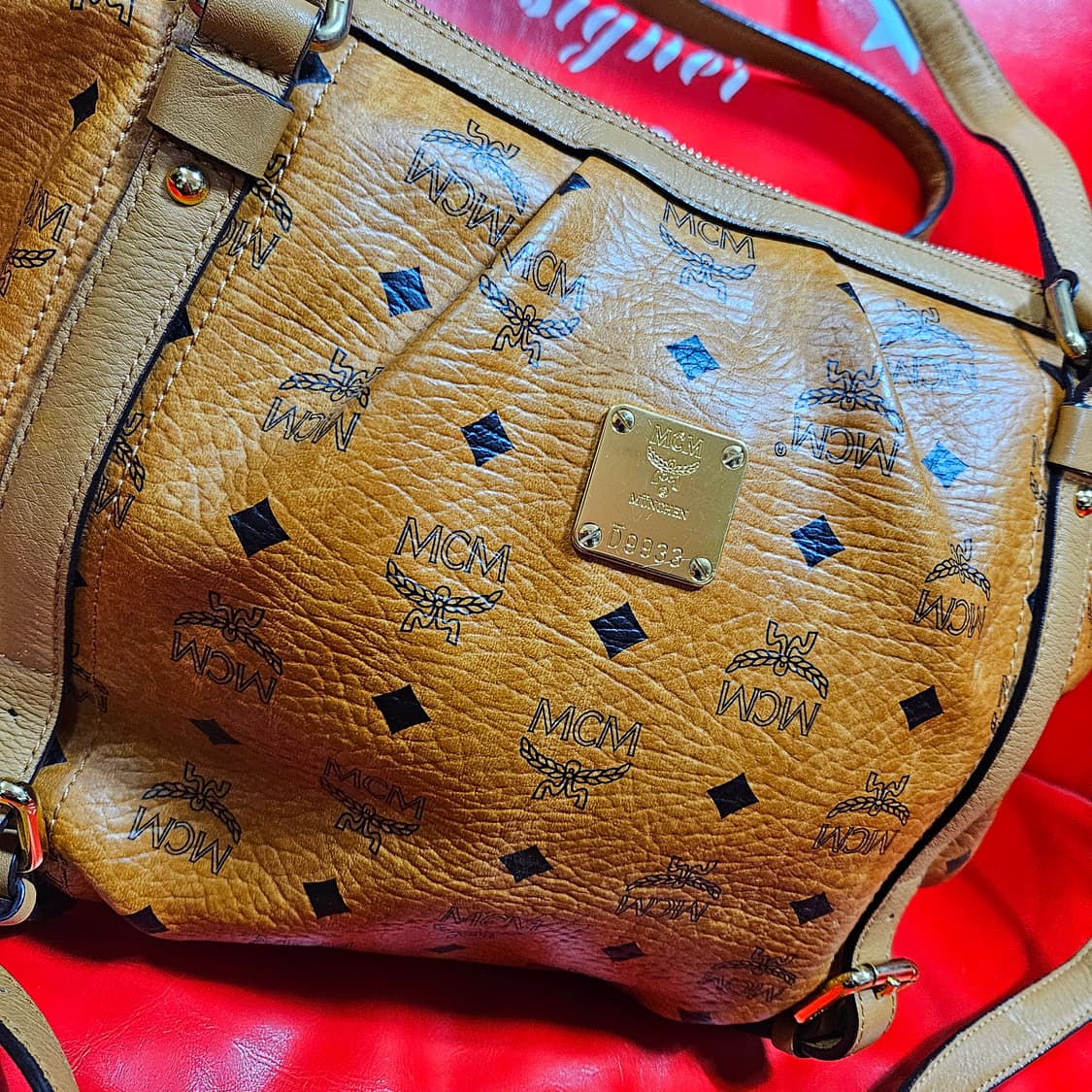 엠씨엠(MCM) 비세토스 숄더 크로스백
 상품이미지2