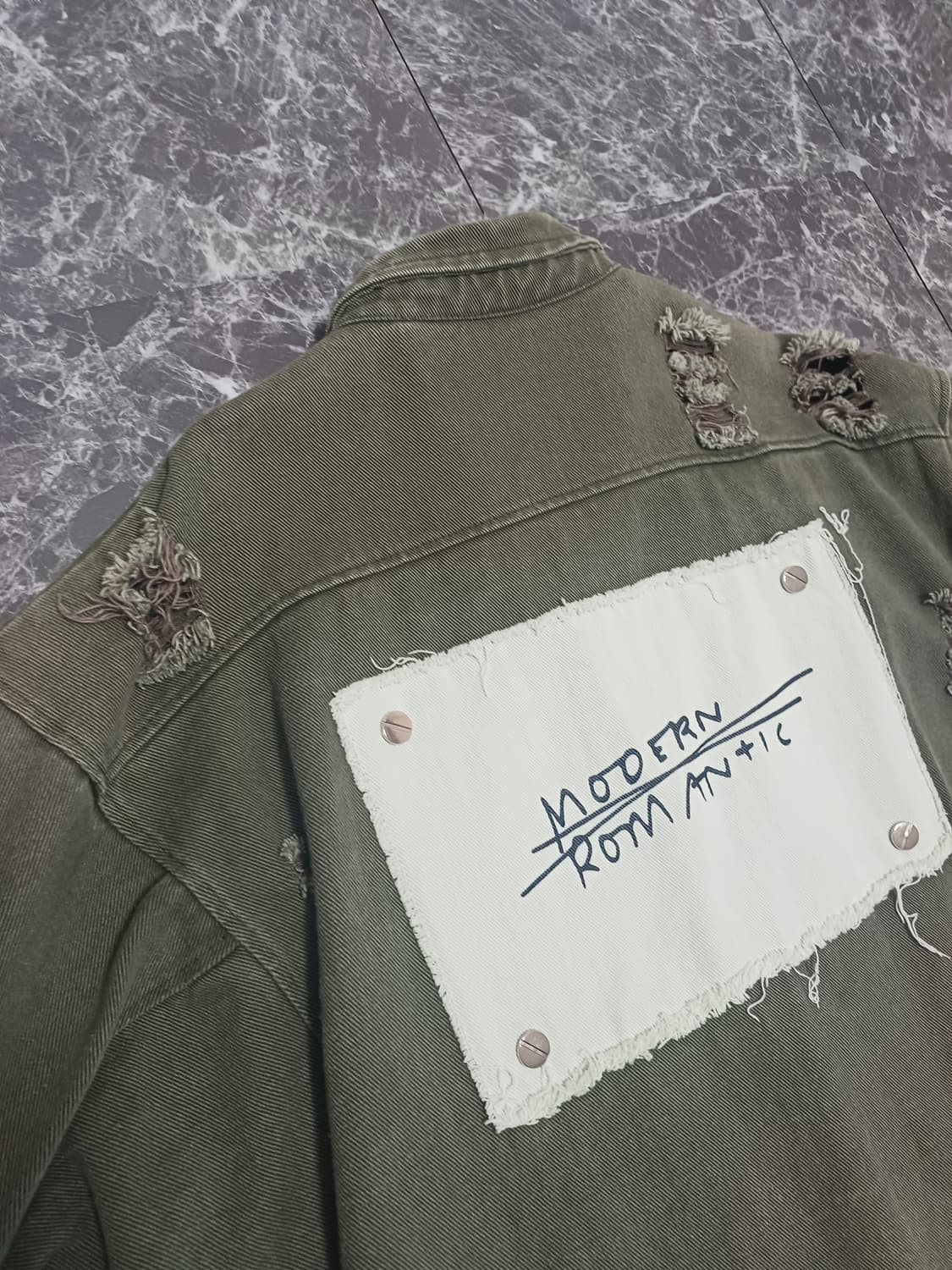 카키 워싱 디스트로이드 셔츠 자켓 
 상품이미지6