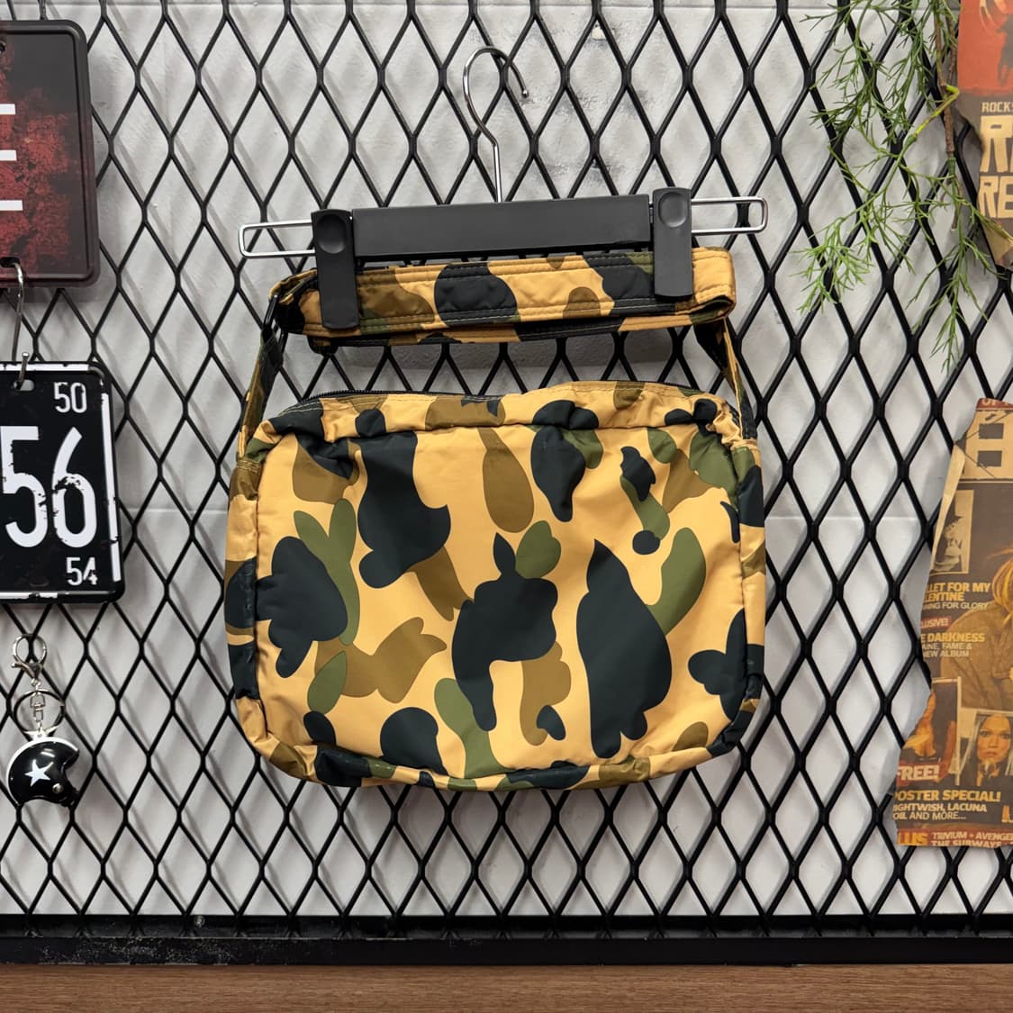 2016S/S 베이프 X 요시다포터 퍼스트카모 웨이스트백 상품이미지2