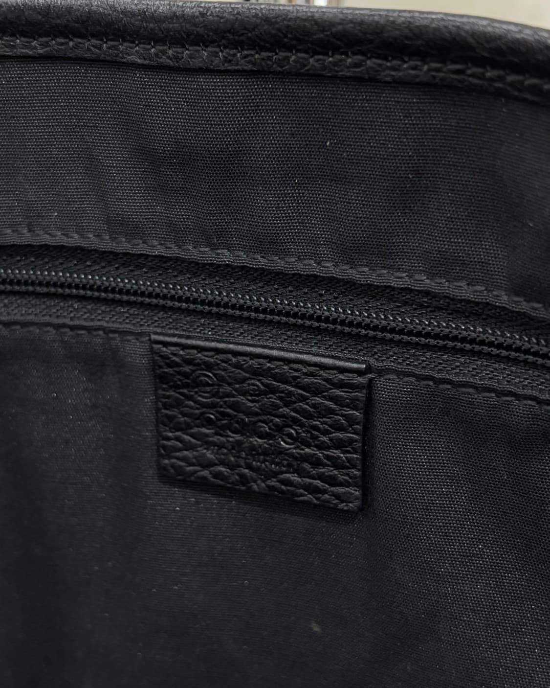 Gucci 구찌 GG 블랙 캔버스 토트백  상품이미지6