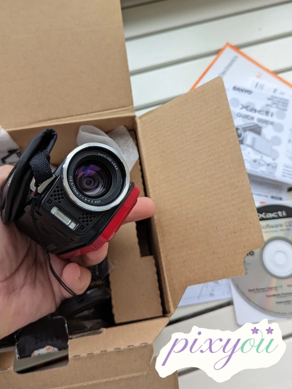 산요 VPC - TH1 풀박스 판매합니다 (뉴진스 캠코더) 상품이미지4