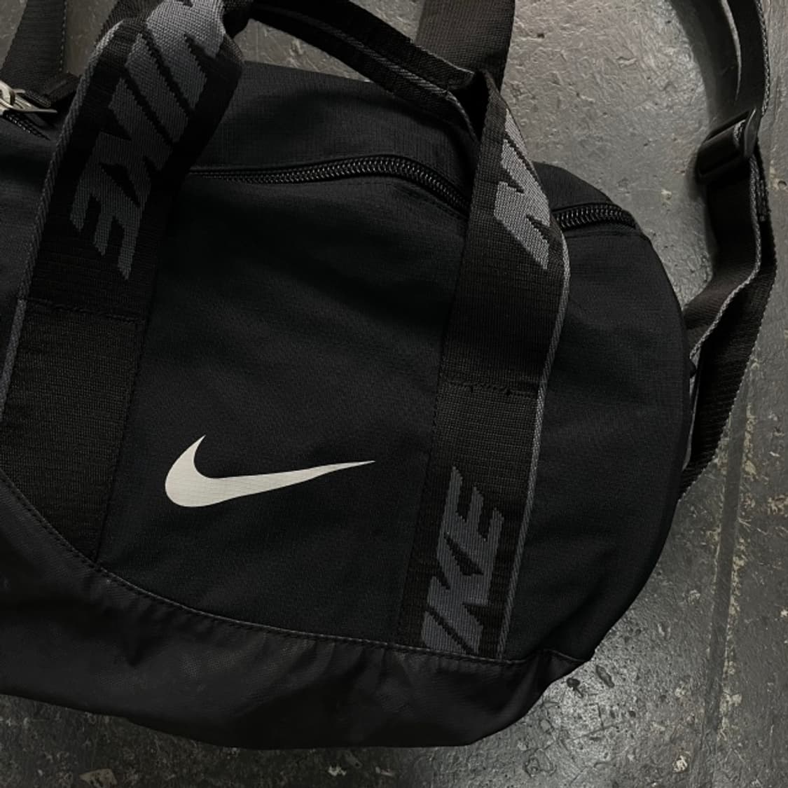 나이키 미니 더플백 상품이미지2