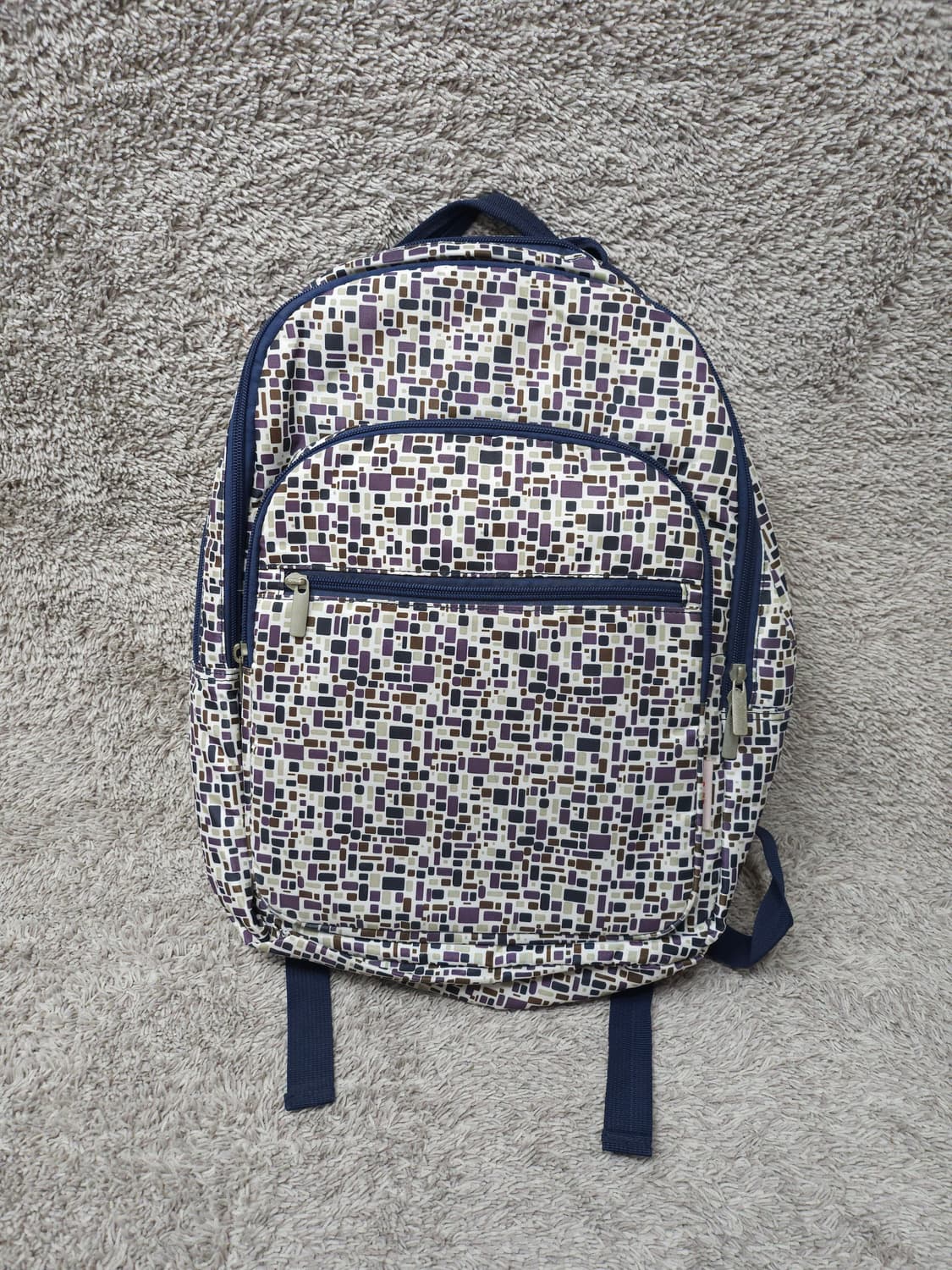 모던한 패턴 백팩 상품이미지1